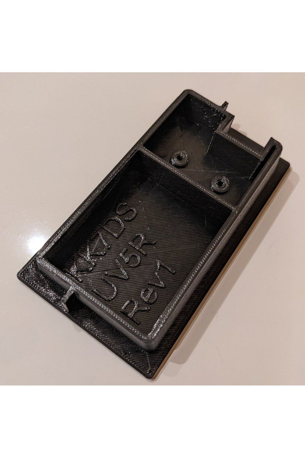 Lucest E46 arka kül tablası montajı (Baofeneng UV-5R için) (Plastik Aparattır!!!)