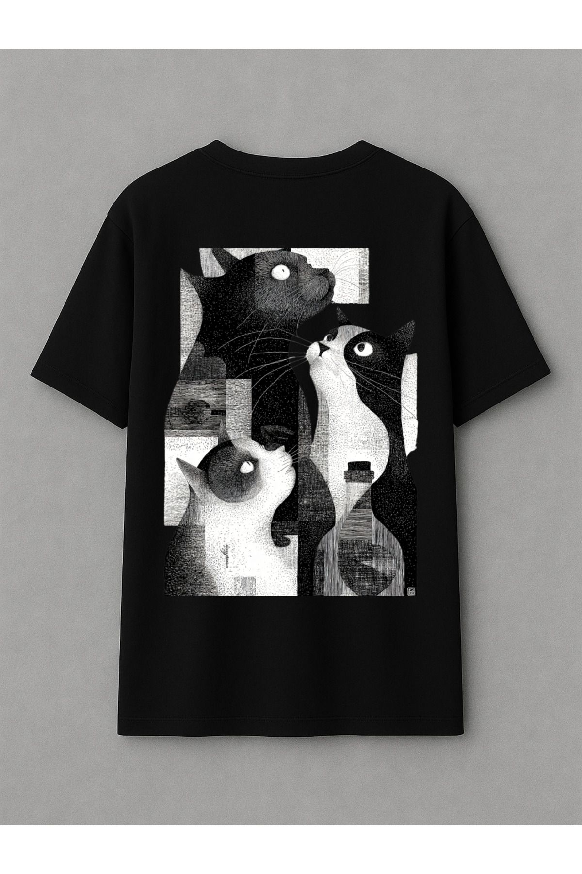 Vagonet Black & White Cats - Oversize T-Shirt