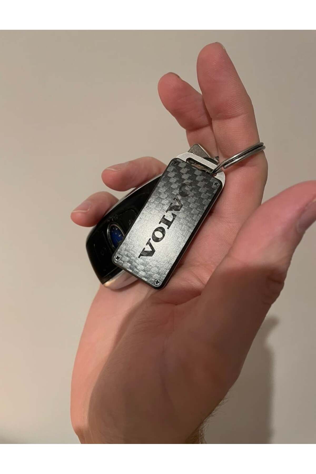 Lucest Volvo Uyumlu Anahtar Etiketi Değiştirme Kılıfı (Plastik Aparattır!!!)