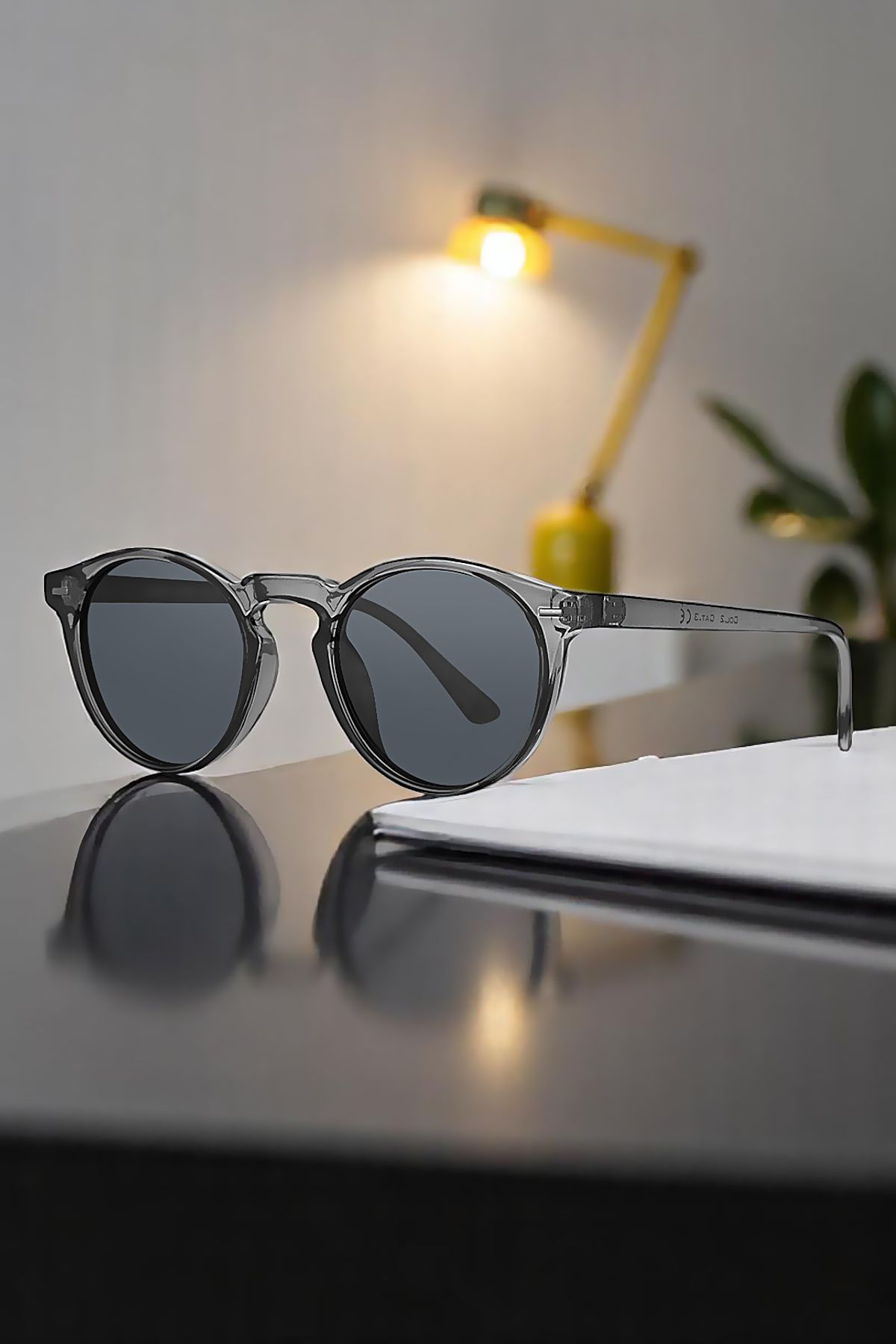 Daniel Klein %100 Polarize UV400 Korumalı Füme Renk Orijinal Oval Unisex Güneş Gözlüğü DKG6251C2