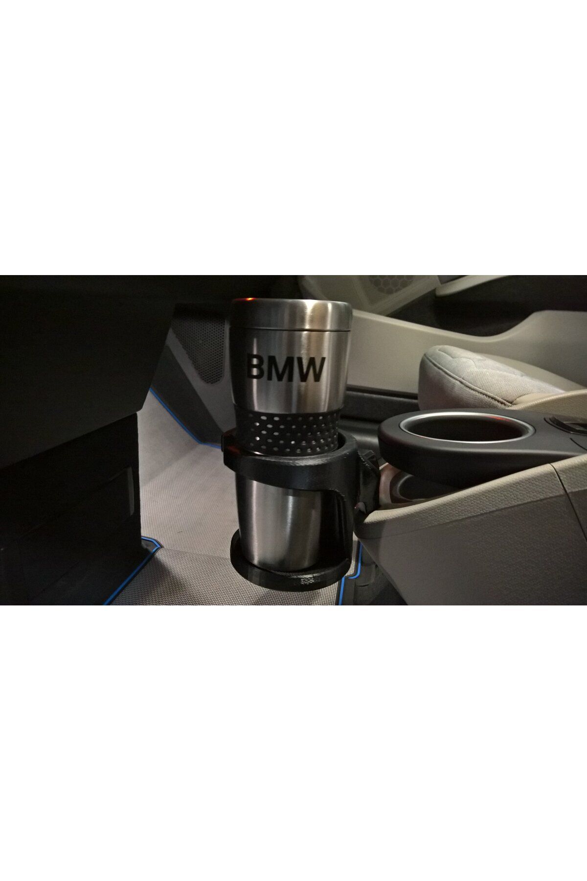 talaşoğlu BMW aracı için bardak tutucu