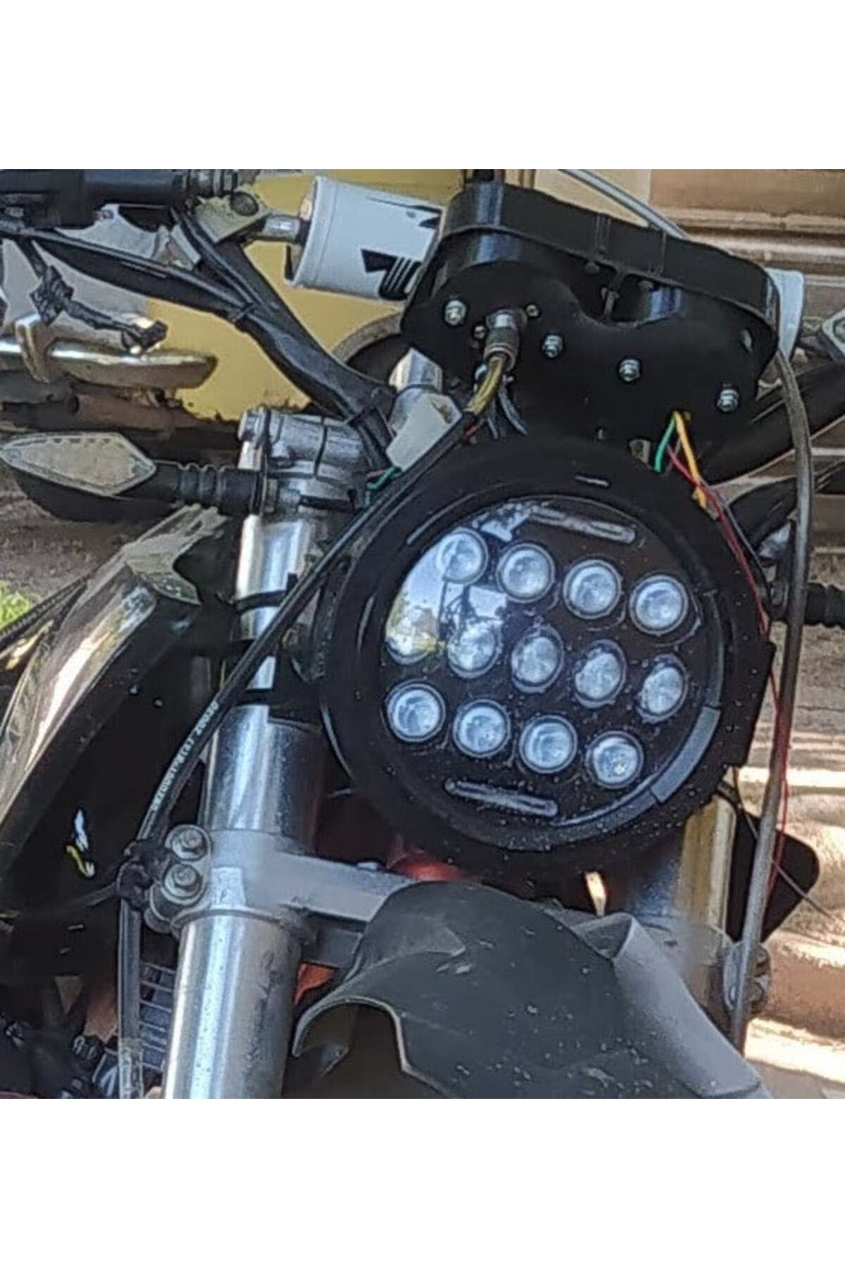 Lucest 7 -Motosiklet Barrales ile Deniz Feneri Desteği  Uyumlu (Plastik Aparattır!!!)