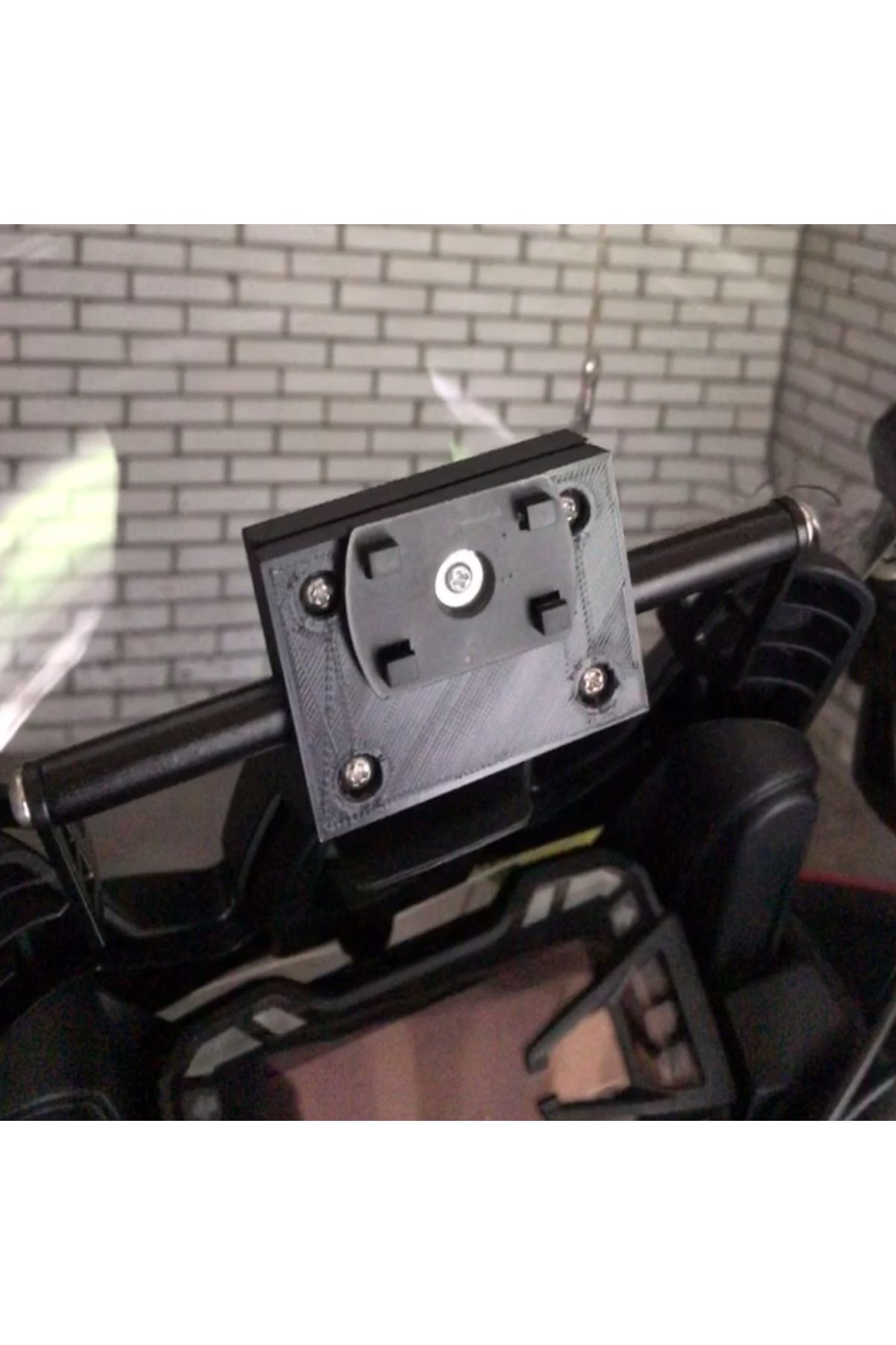 Lucest Ducati Multistrada İçin Uyumlu Givi Fb7408 Motosiklet Telefon Tutucu Adaptörü (plastik Aparattır!!!)