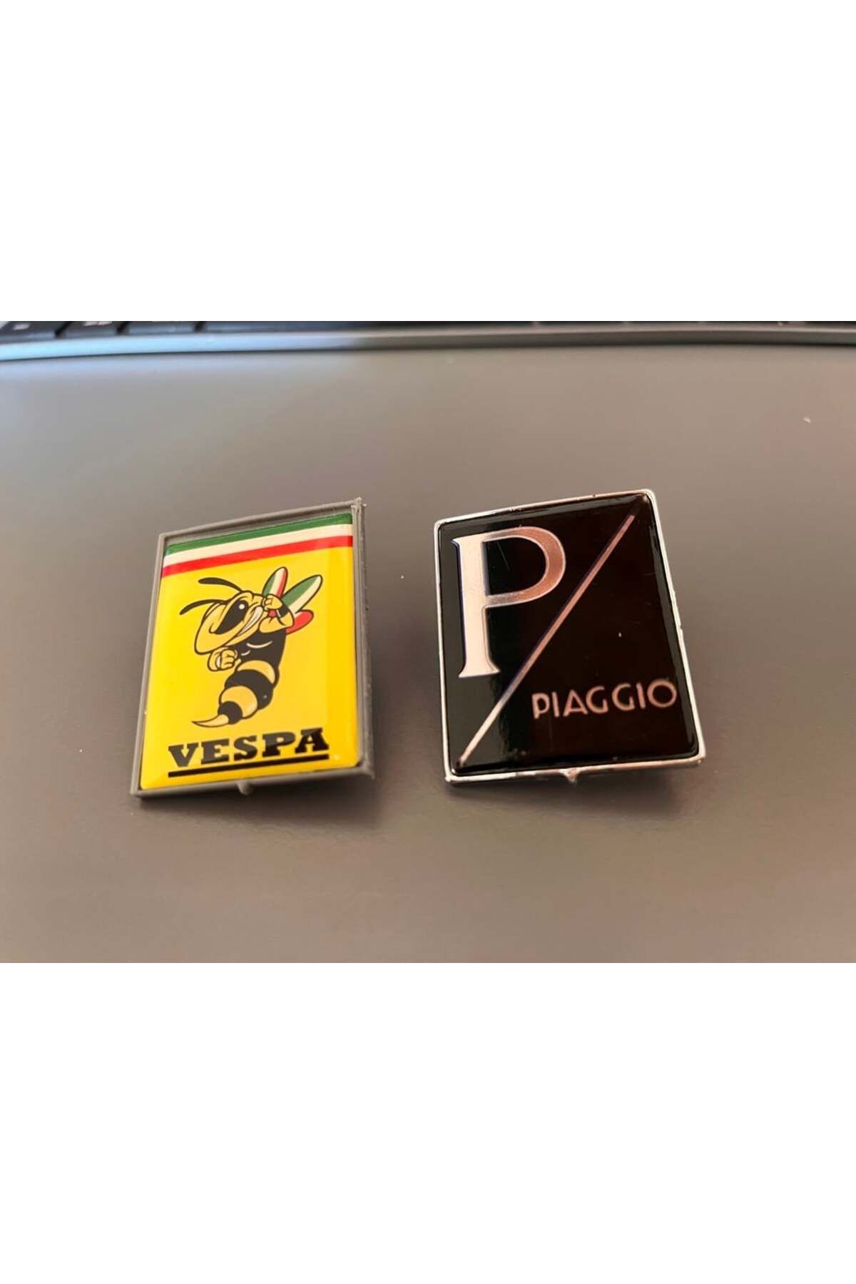 Lucest Vespa Cascade amblemi (logo) sahibi (Plastik Aparattır!!!)