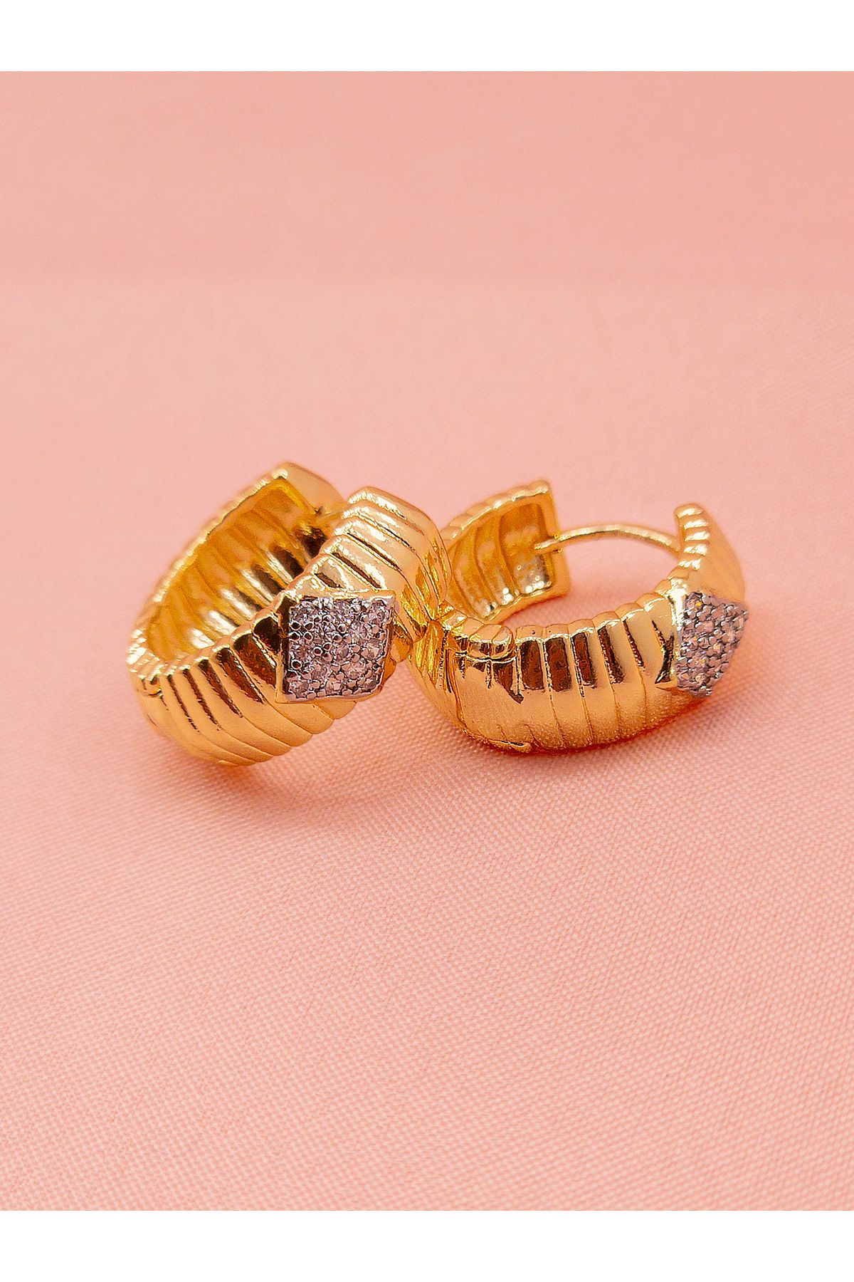 luree accessories Zirkon Taşlı Çelik Küpe 12mm