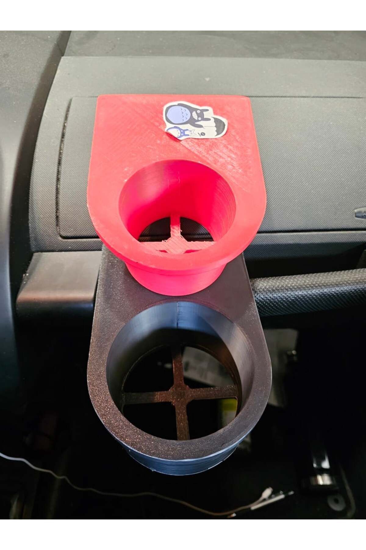 Lucest VW Yeni Böcek Kupası Tutucu (Plastik Aparattır!!!)