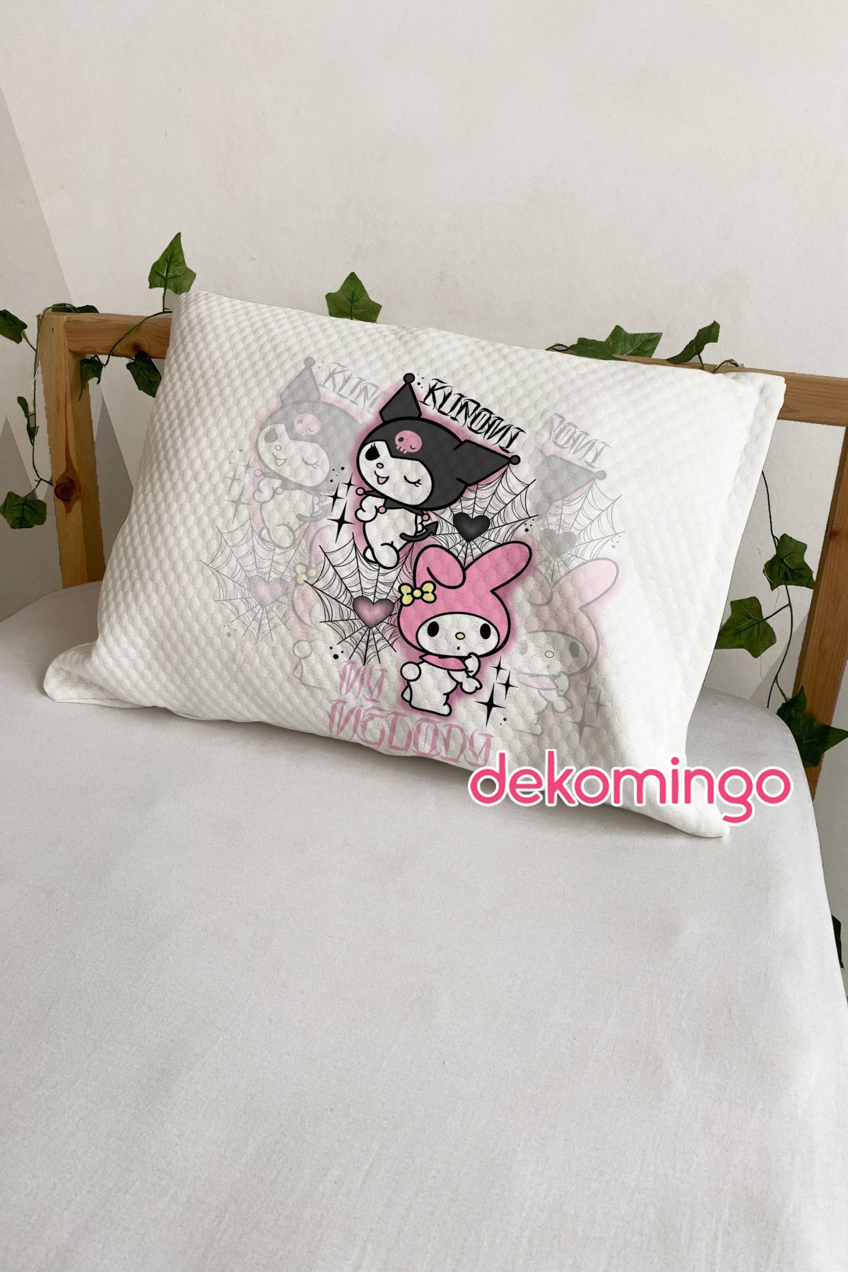 dekomingo KUROMİ BEYAZ AĞ MY MELODY 2 ADET YASTIK KILIFI