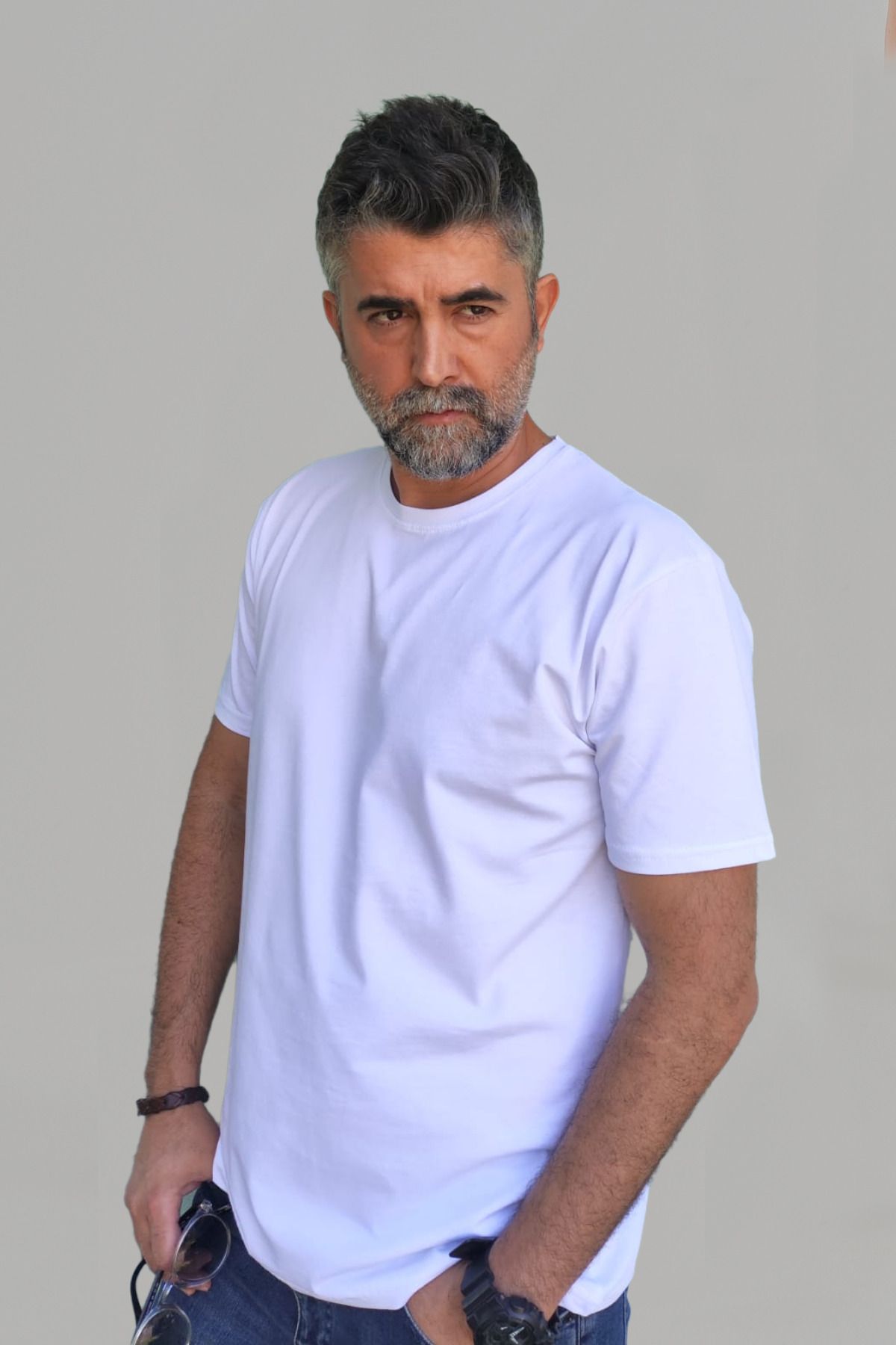 Vien&Karl Erkek Beyaz Slim Fit Bisiklet Yaka %100 Pamuk Basic Tişört