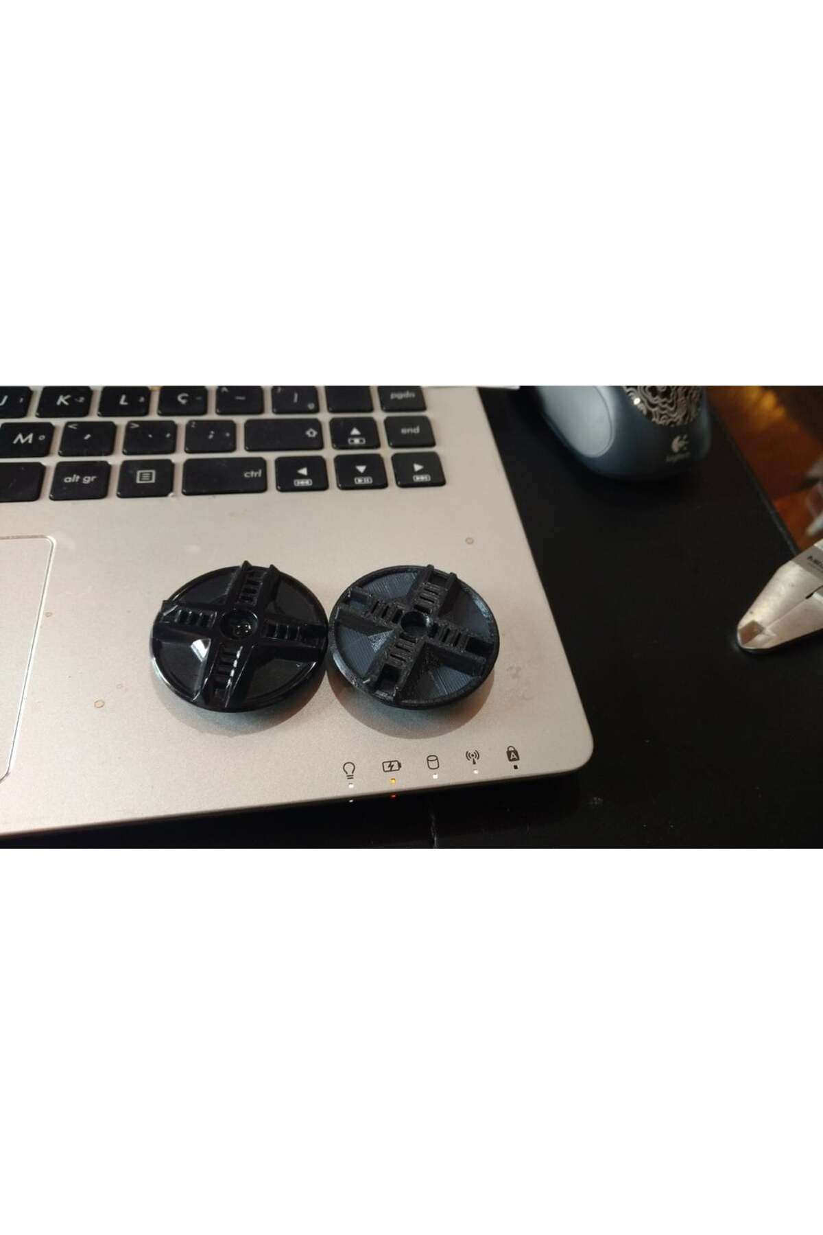 Lucest Agv Blade Visor "Knob" (Plastik Aparattır!!!)