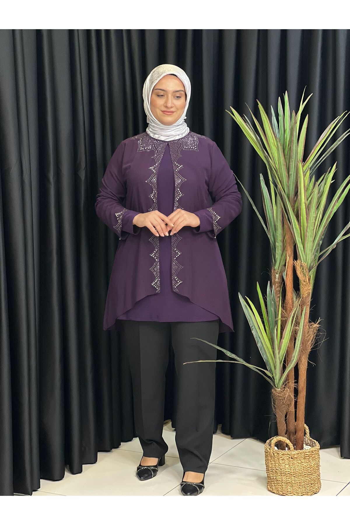 Butik büyük beden Önü Taşlı Şifon Tunik