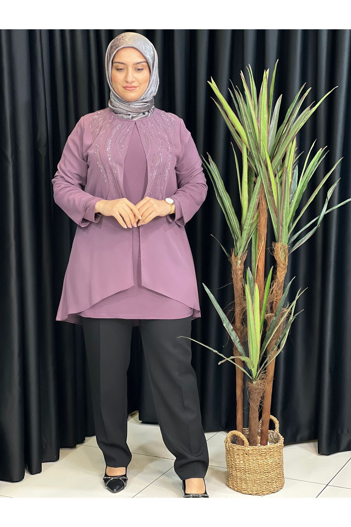Butik büyük beden Önü Taşlı Şifon Tunik