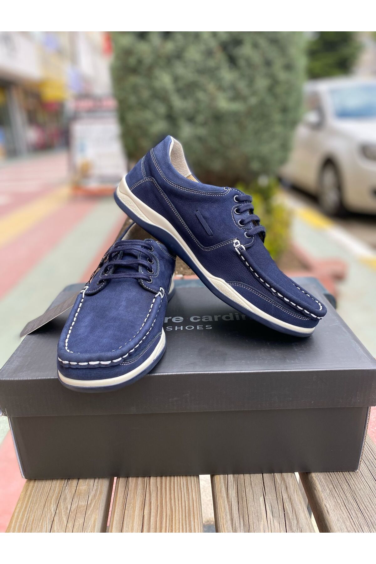 پیر کاردین کفش راحتی مردانه نوبوک سرمه‌ای مدل 14802