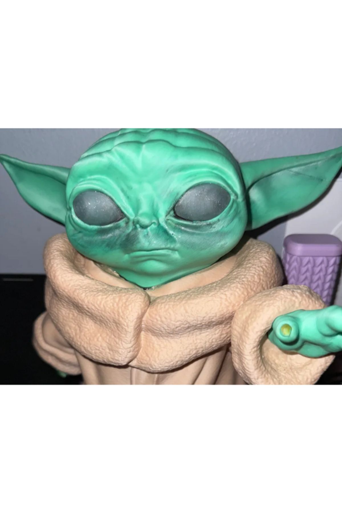 NOMOTHETIC Bebek Yoda Figürü – Göz Alıcı Koleksiyon Modeli