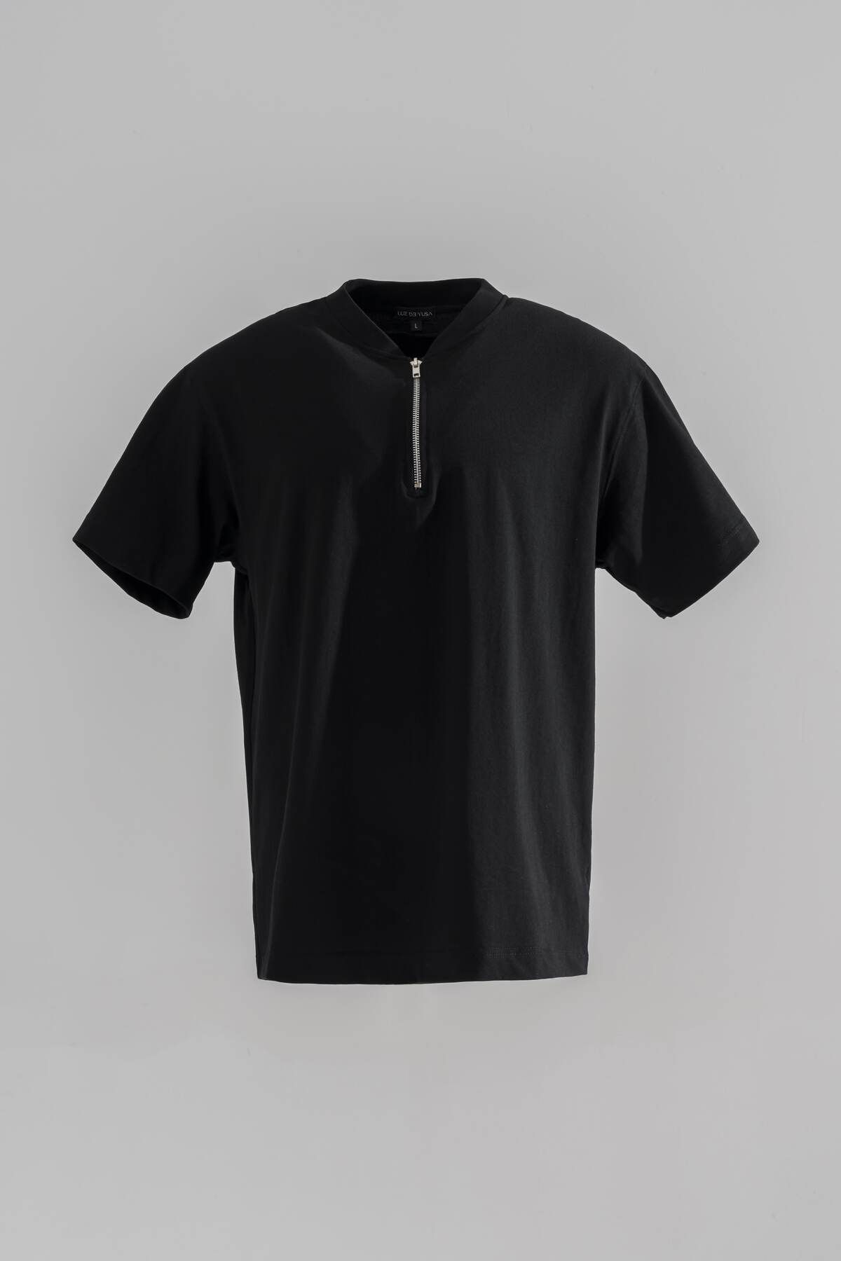 Luz De Yusa Fermuarlı T-Shirt