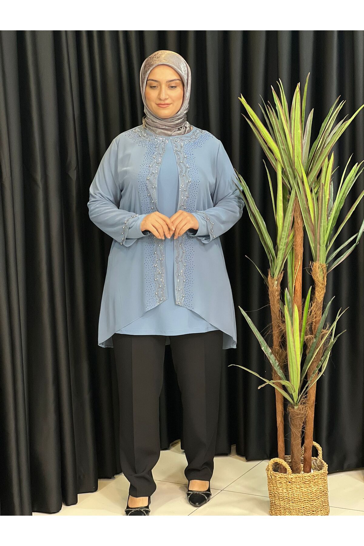 Butik büyük beden Önü Taşlı Şifon Tunik