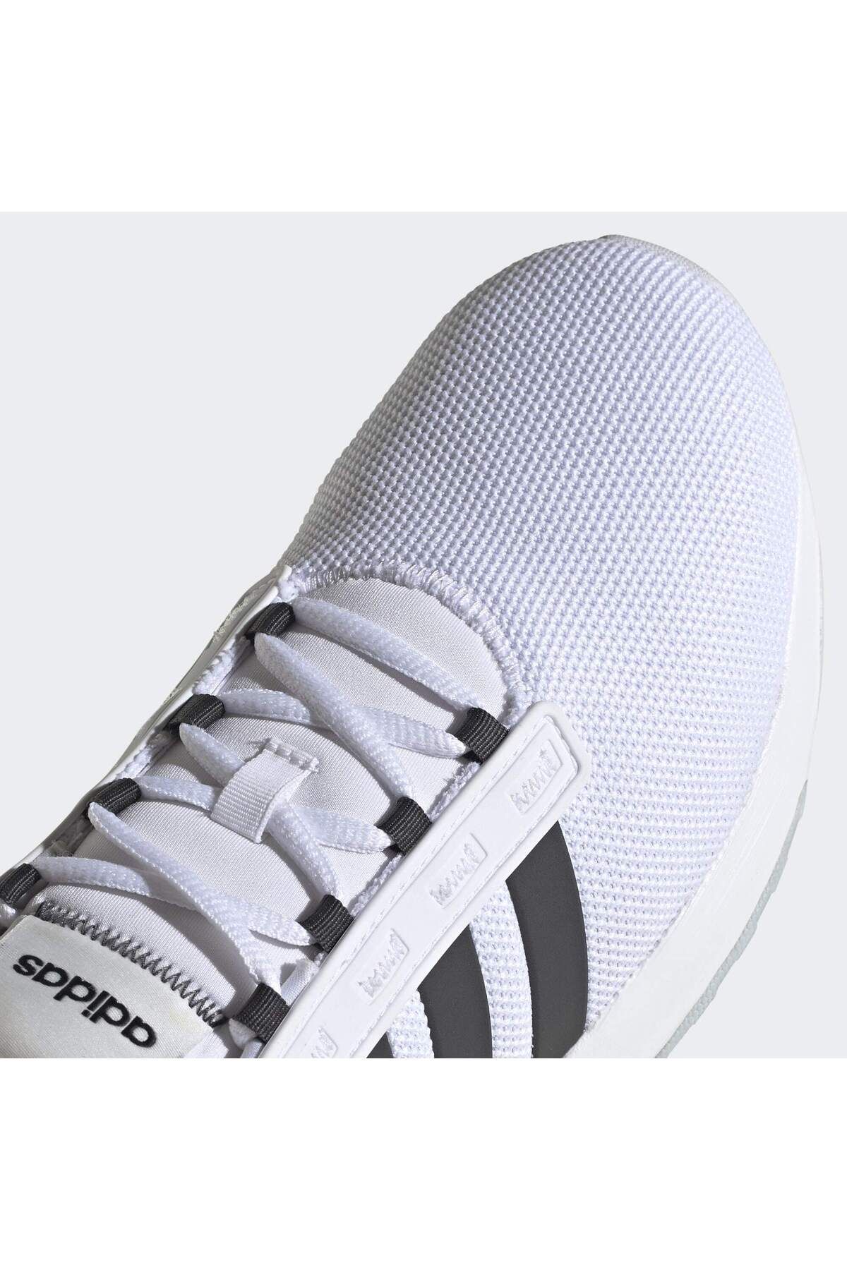 اسنیکر سفید مردانه TR21 کفش در حال رانینگ adidas