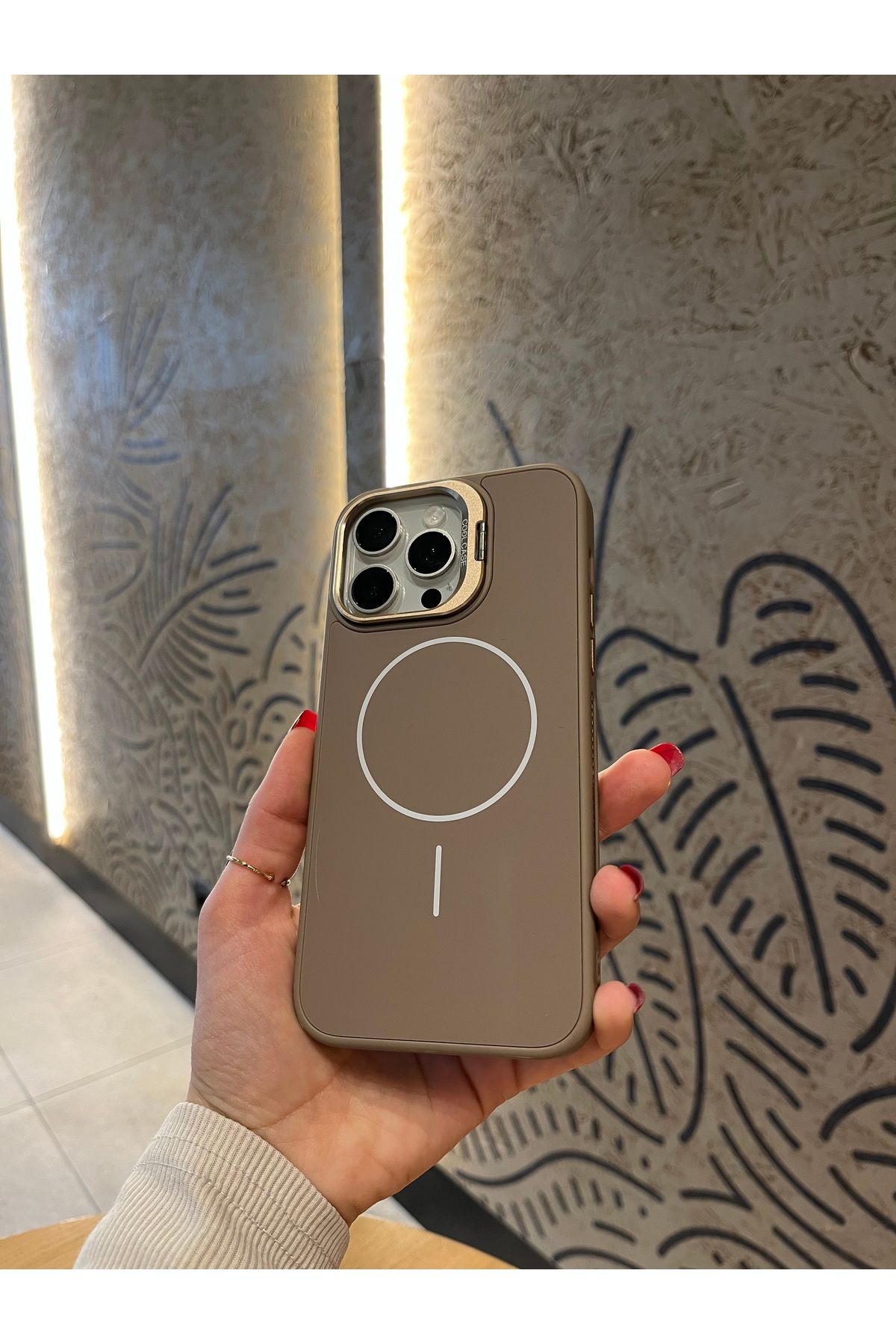 Mois Case İPhone 15 pro Max İnce Magsafe çizgili Metal Kamera Çerçeve Standlı kılıf
