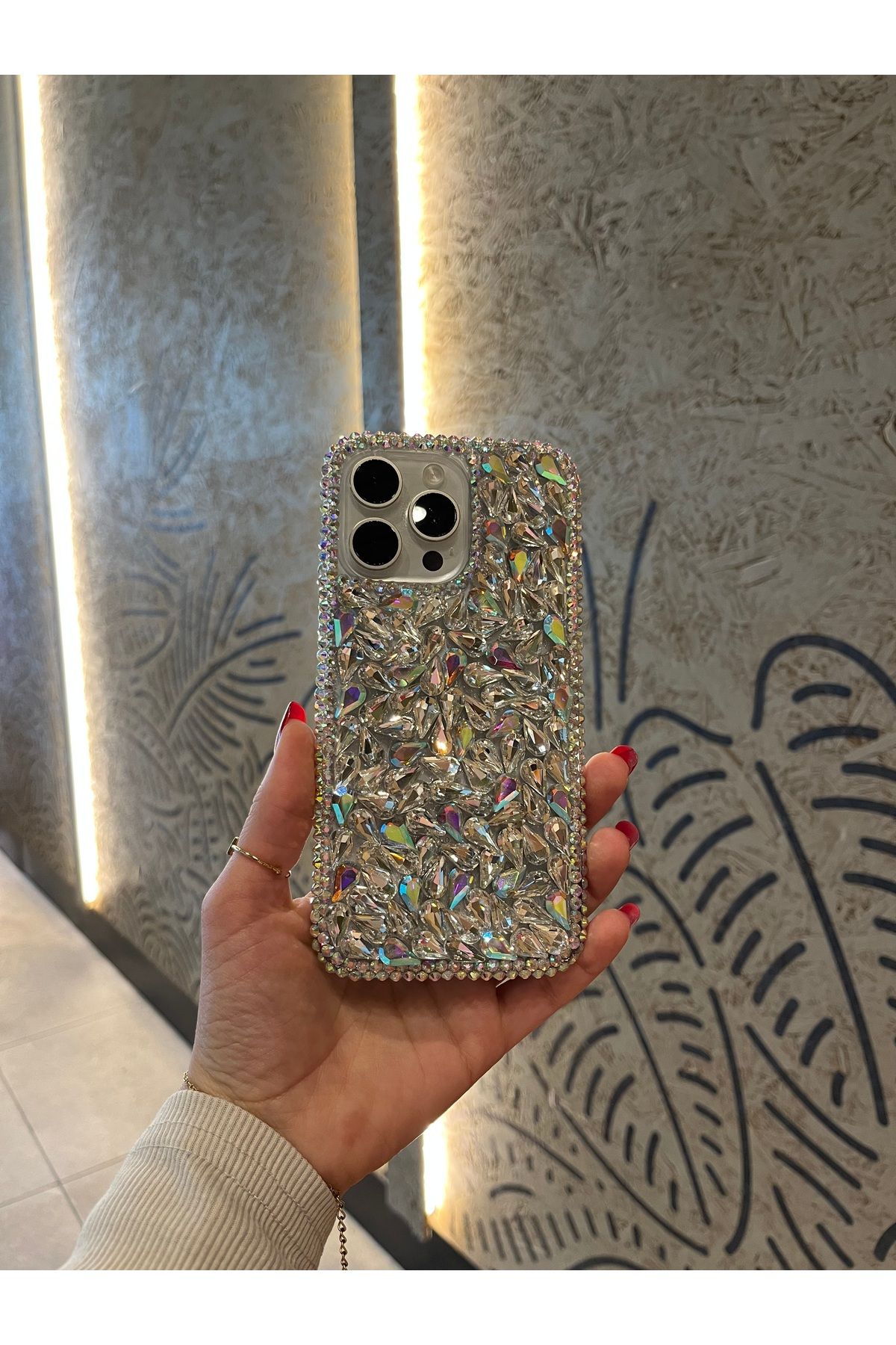 Mois Case İPhone 15 pro max lüks Kristal taşlı kılıf