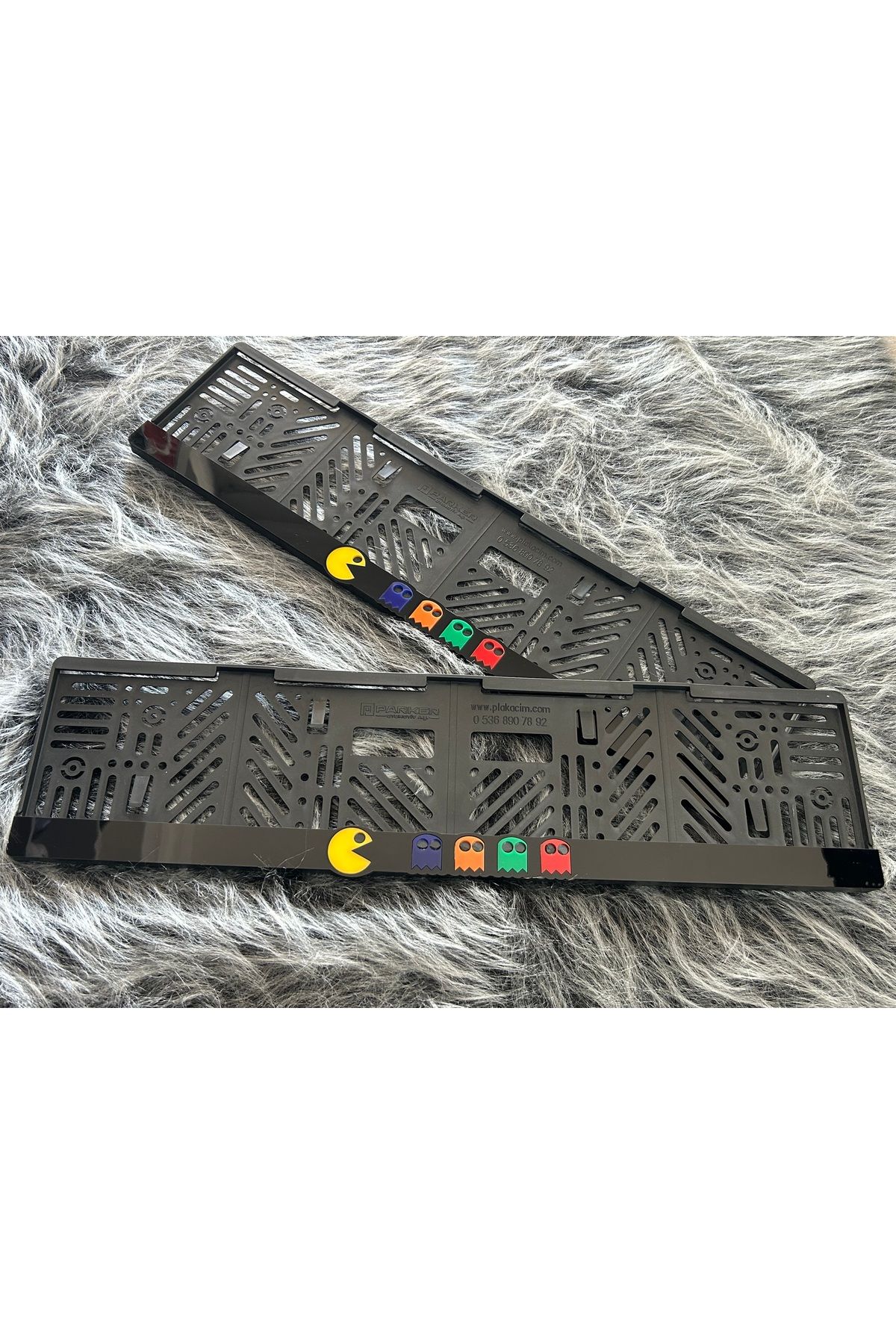 MERLINS OTO Merlins 3D Kabartmalı Pleksi Oto Plakalığı