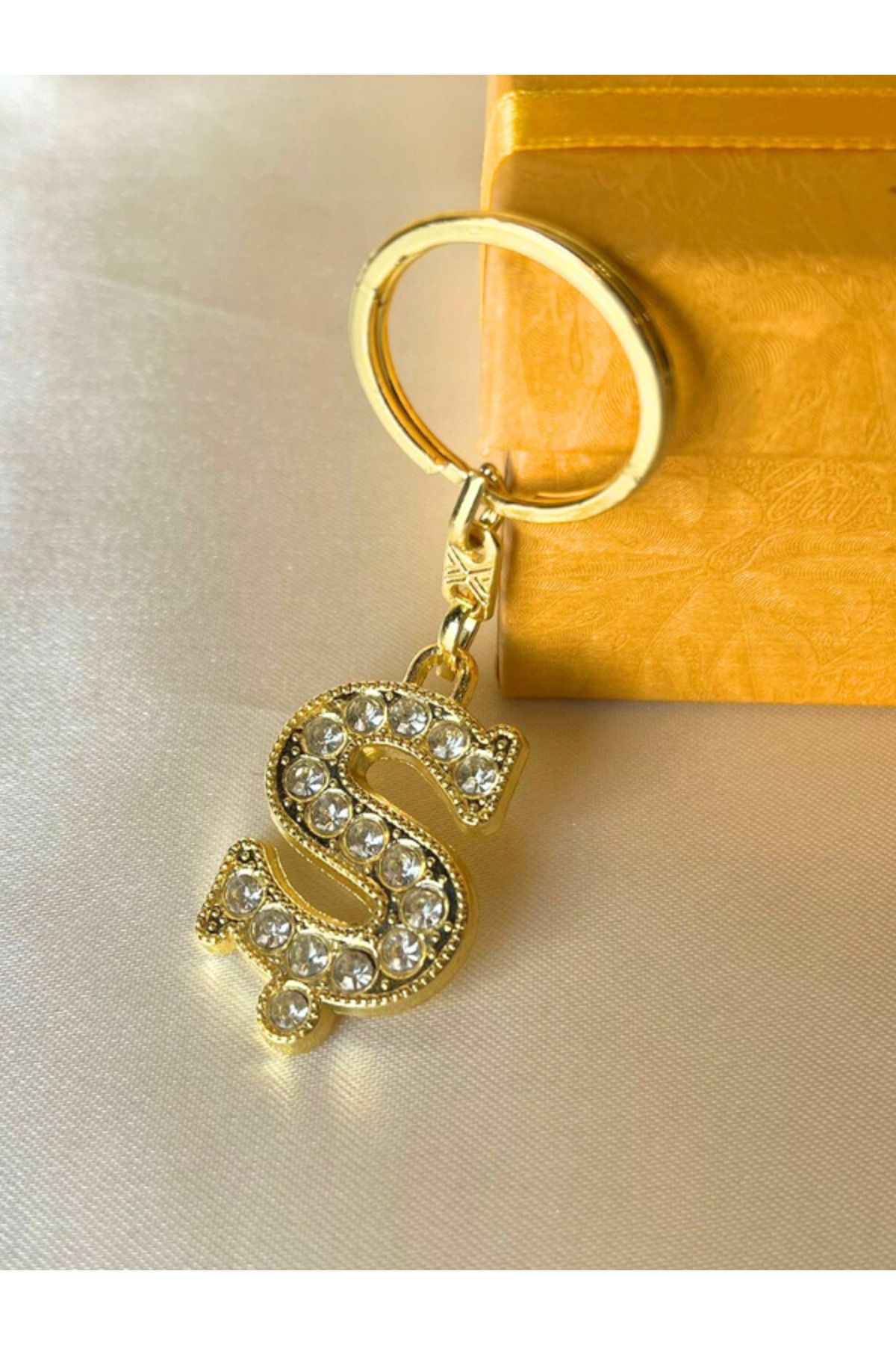 Tuana Trend KİŞİYE ÖZEL TAŞLI Ş HARFLİ ANAHTARLIK GOLD RENK