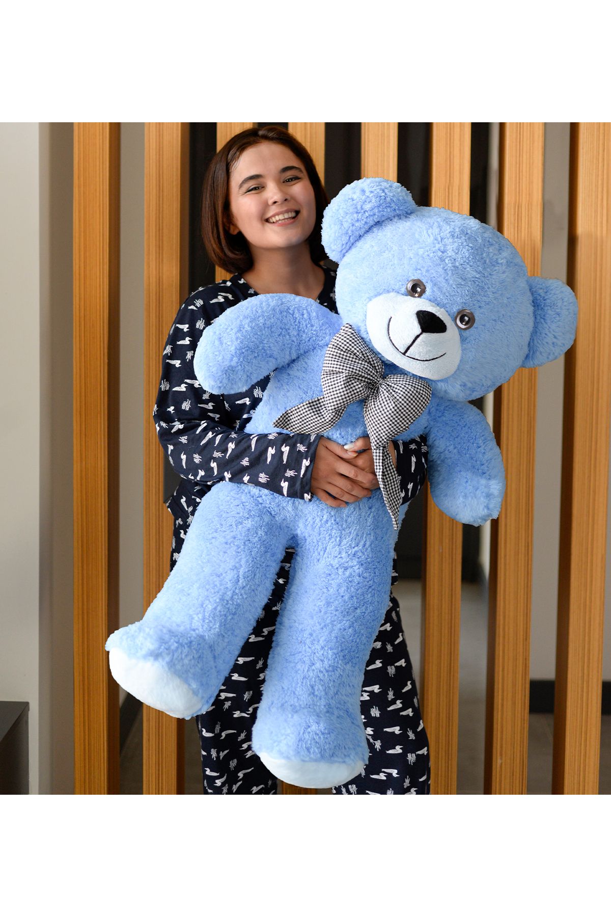 Özgüner Oyuncak 100 Papyonlu Sevimli Peluş Şaşkın Ayı - Sevgiliye Özel Hediye