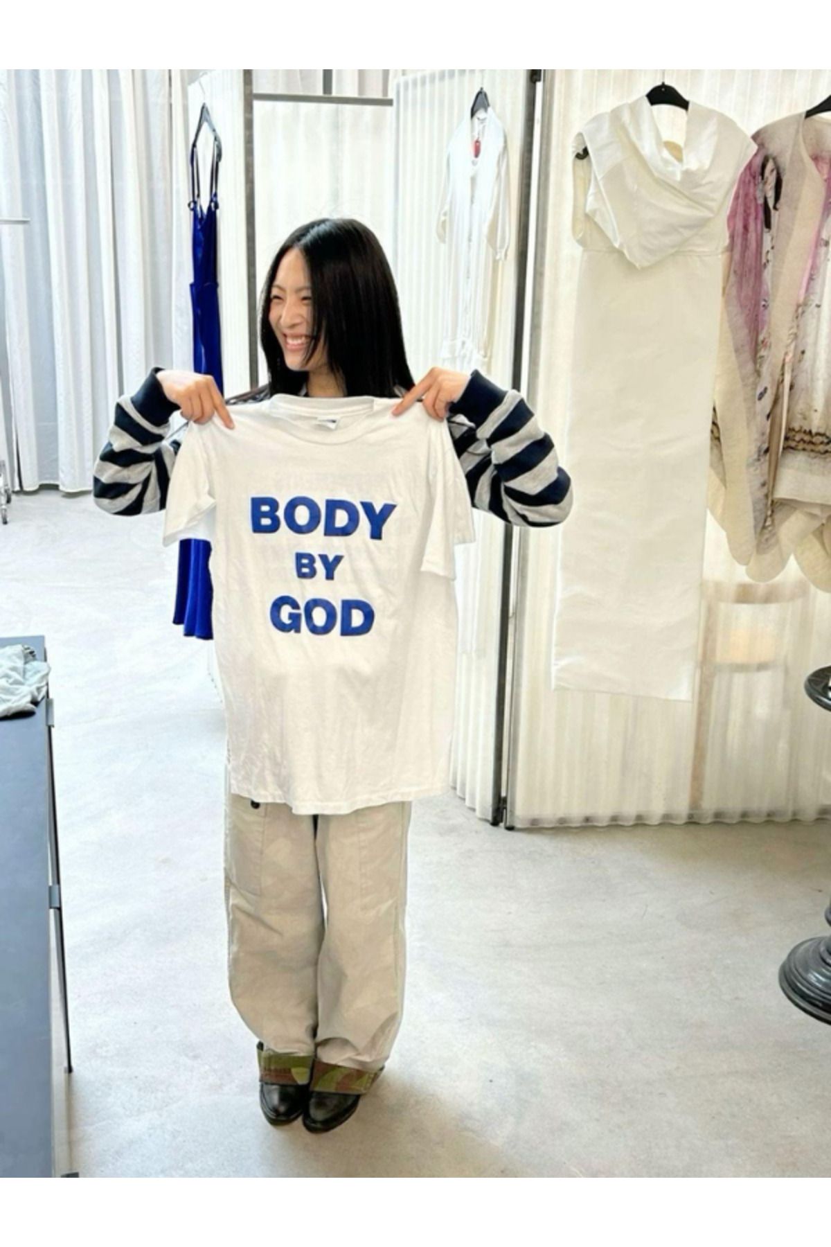 DEEFWEAR DREICH BODY BY GOD BASKILI BEYAZ TSHIRT
