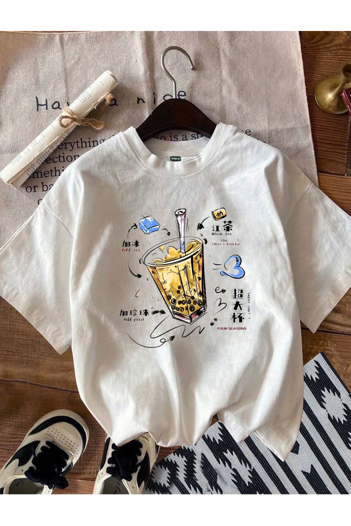 ELNOYA Unisex Pamuklu Beyaz Oversize "LATTE"Baskılı Rahat Günlük T-shirt