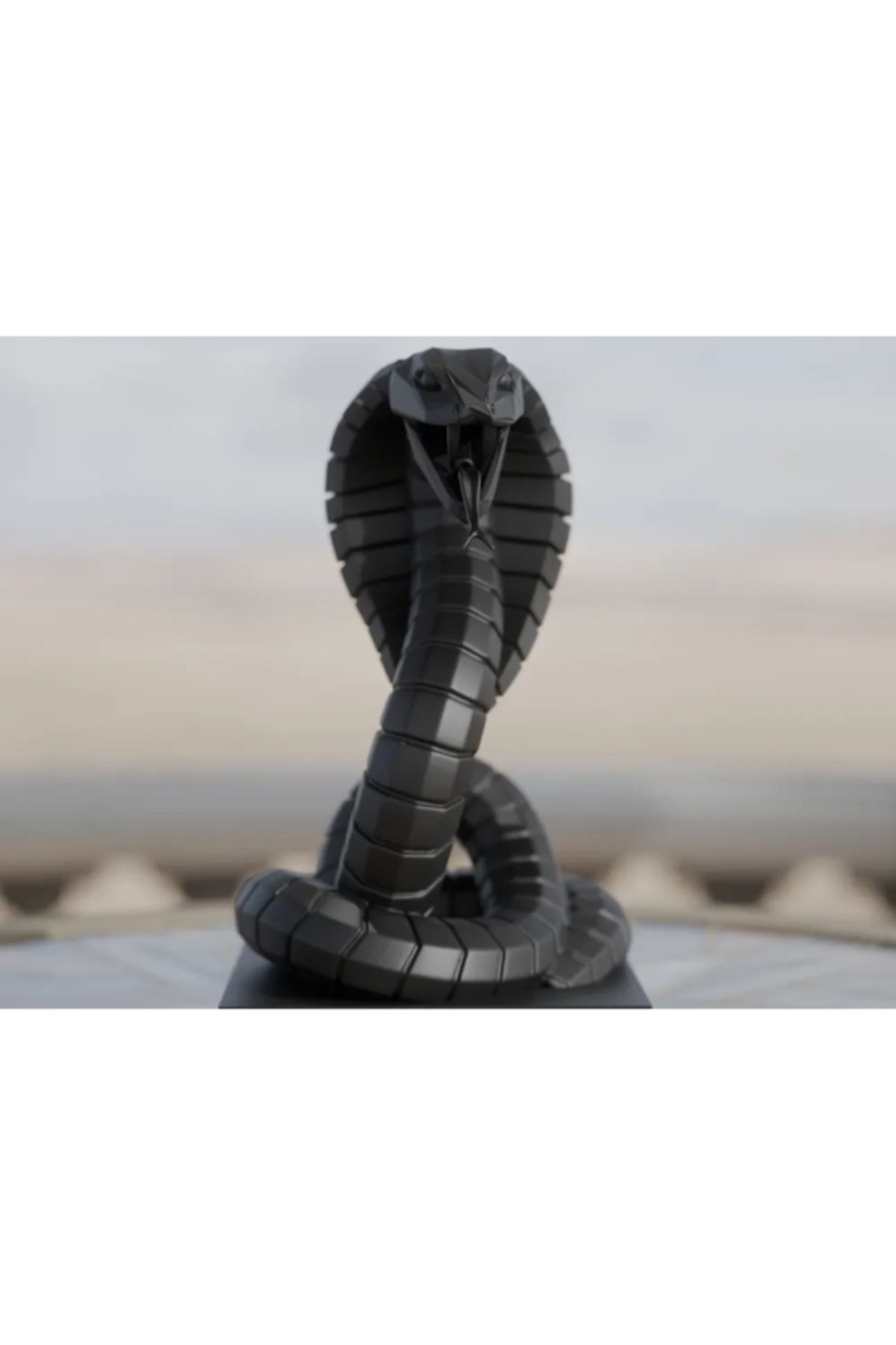 NOMOTHETIC Vipercoil Cobra – Yılan Heykeli
