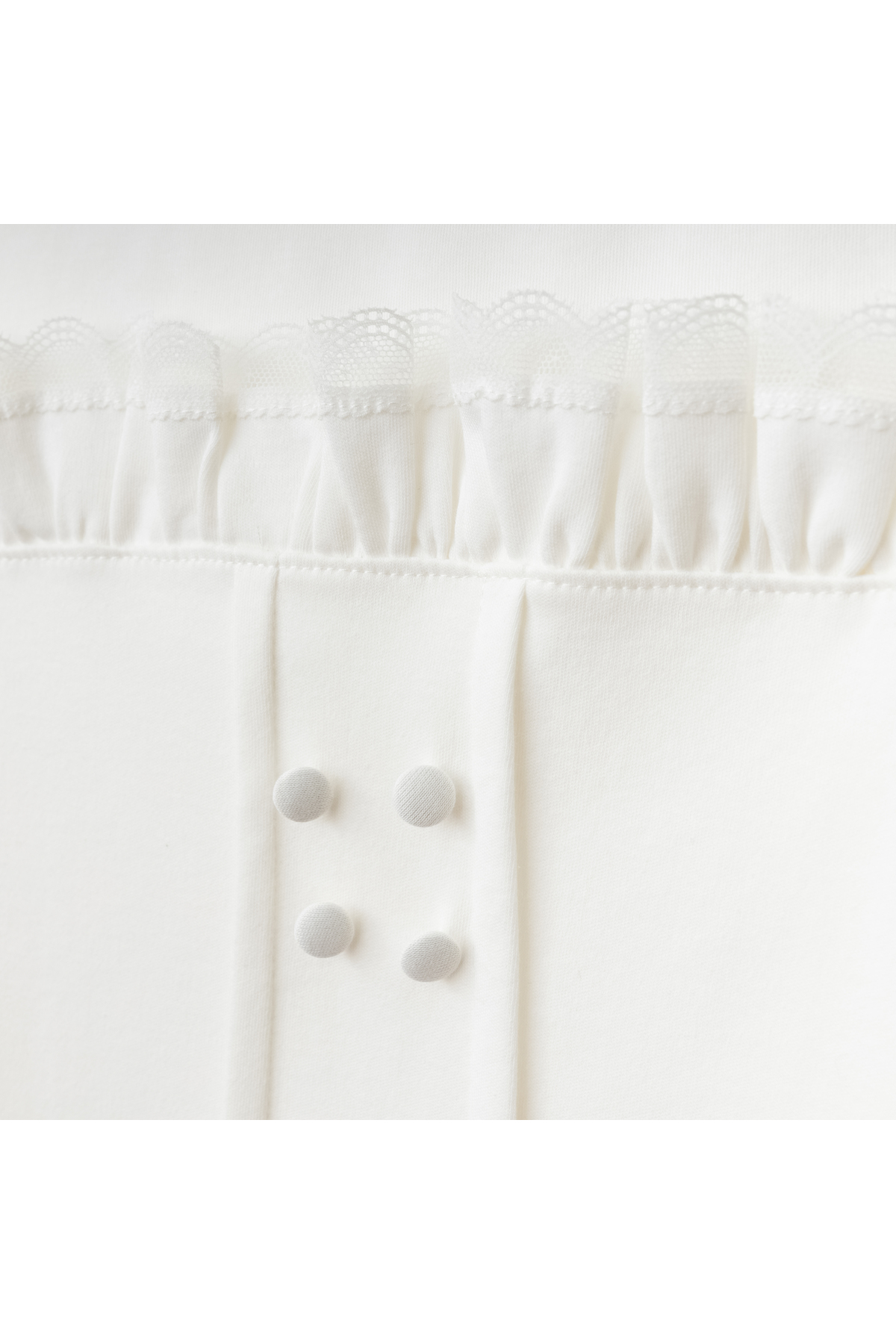 Mert Baby Dantelli Düğme Detaylı 10'lu Organik Hastane Çıkış Seti %100 Pamuk Yenidoğan Kız Bebek fotoğrafı 3 (önizleme)