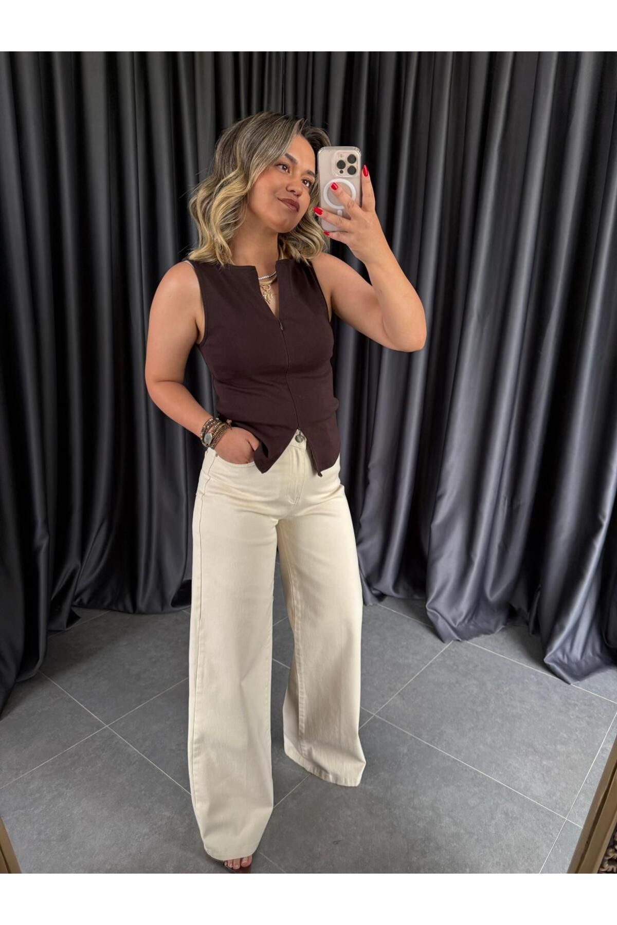 BÜŞRA PERKER 030 Bej Jean