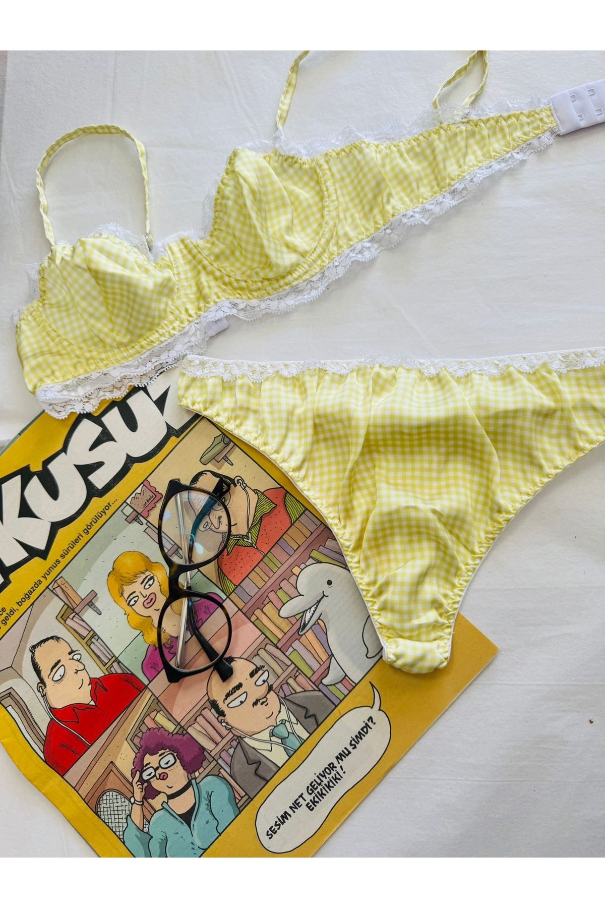 TRIO LINGERIE Butter Yellow /Sarı İpeksi Saten Dantel Detaylı Bralet İç Çamaşır Takımı