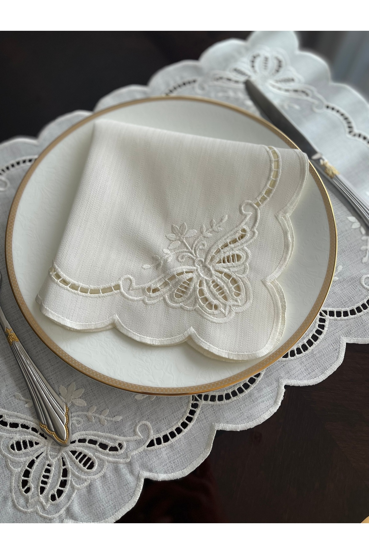 Hole job Service Serving Napkin. 38x38 cm Square. Butterfly Model ( 1 Piece )