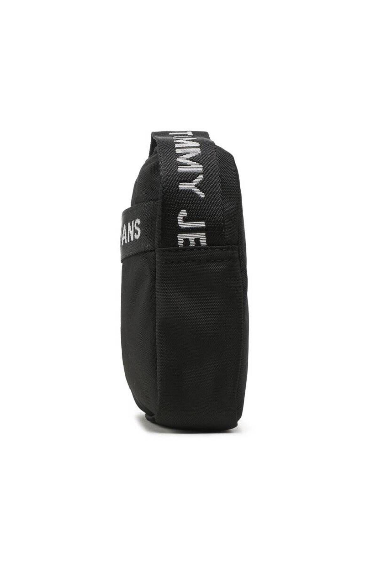 Tommy Hilfiger-Tjm Essential Square Reporter 3