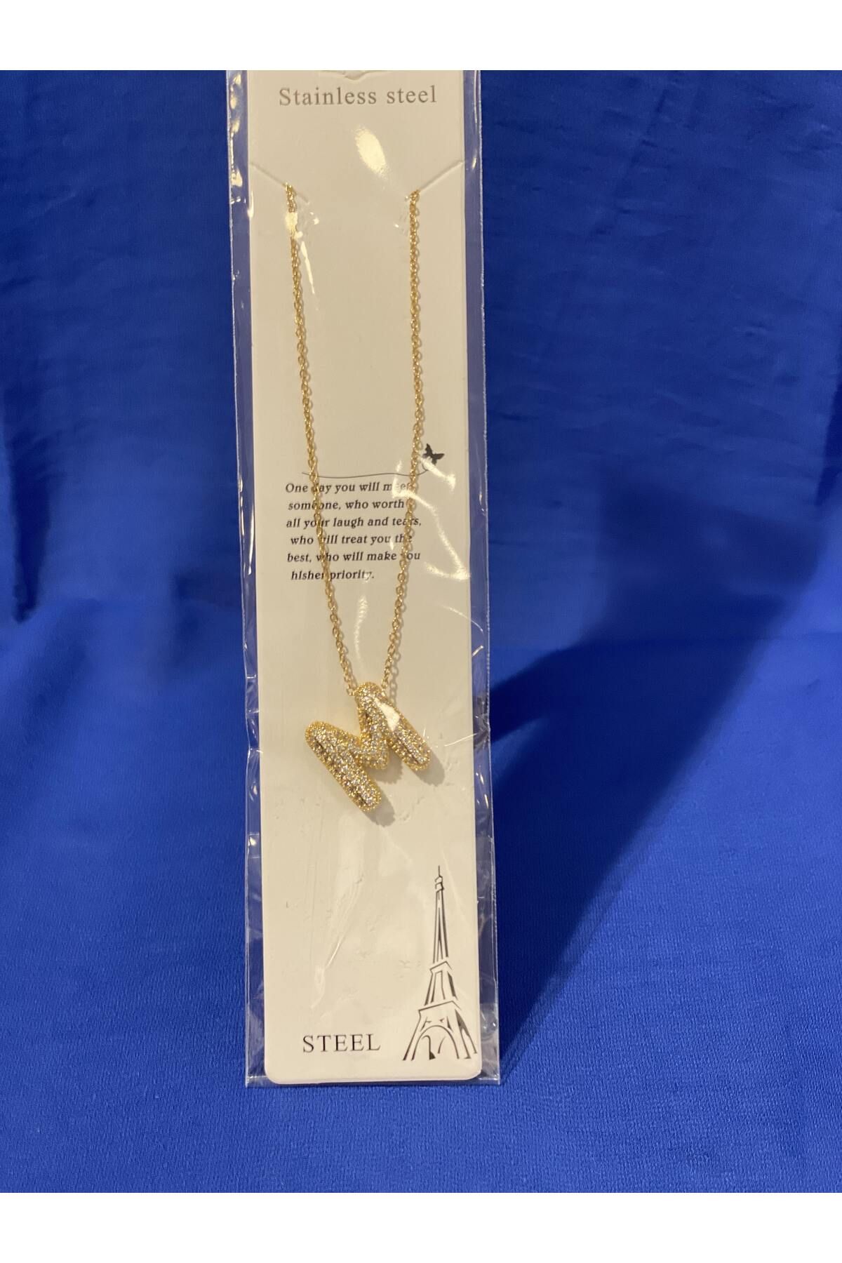 Perla Scarf & More Gold Kararmaz Paslanmaz harf Çelik Kolye