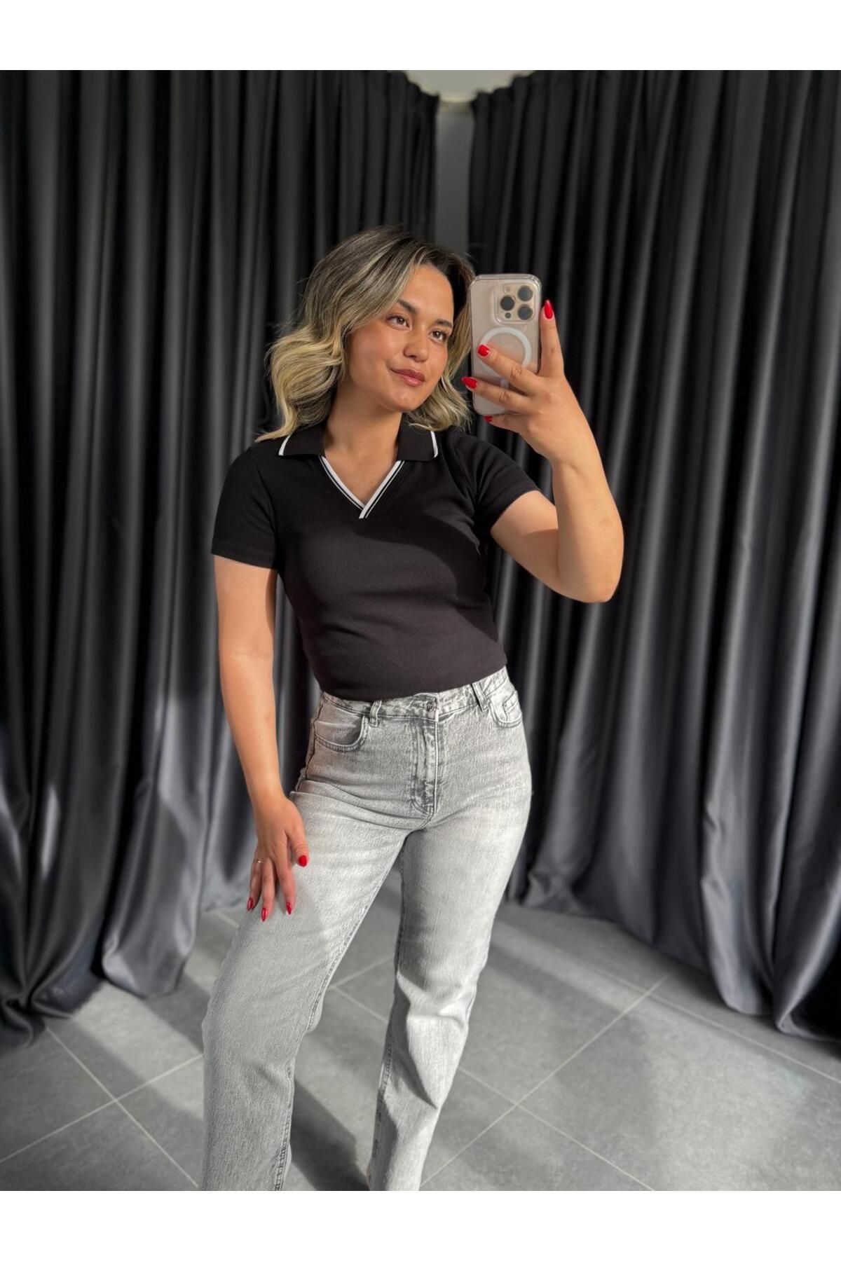 BÜŞRA PERKER 31687 Siyah Polo Yaka Tişört