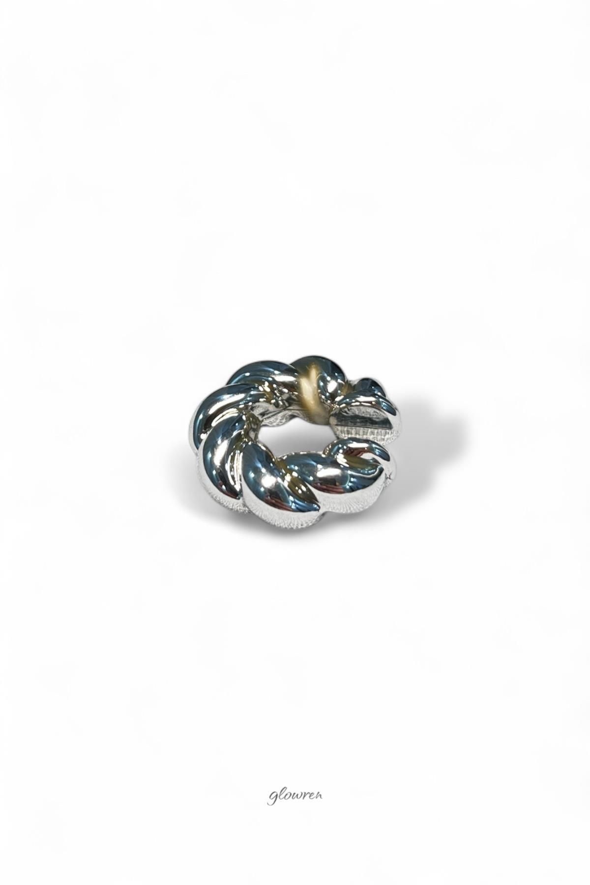 Glowren PackWoman 4 Earcuff