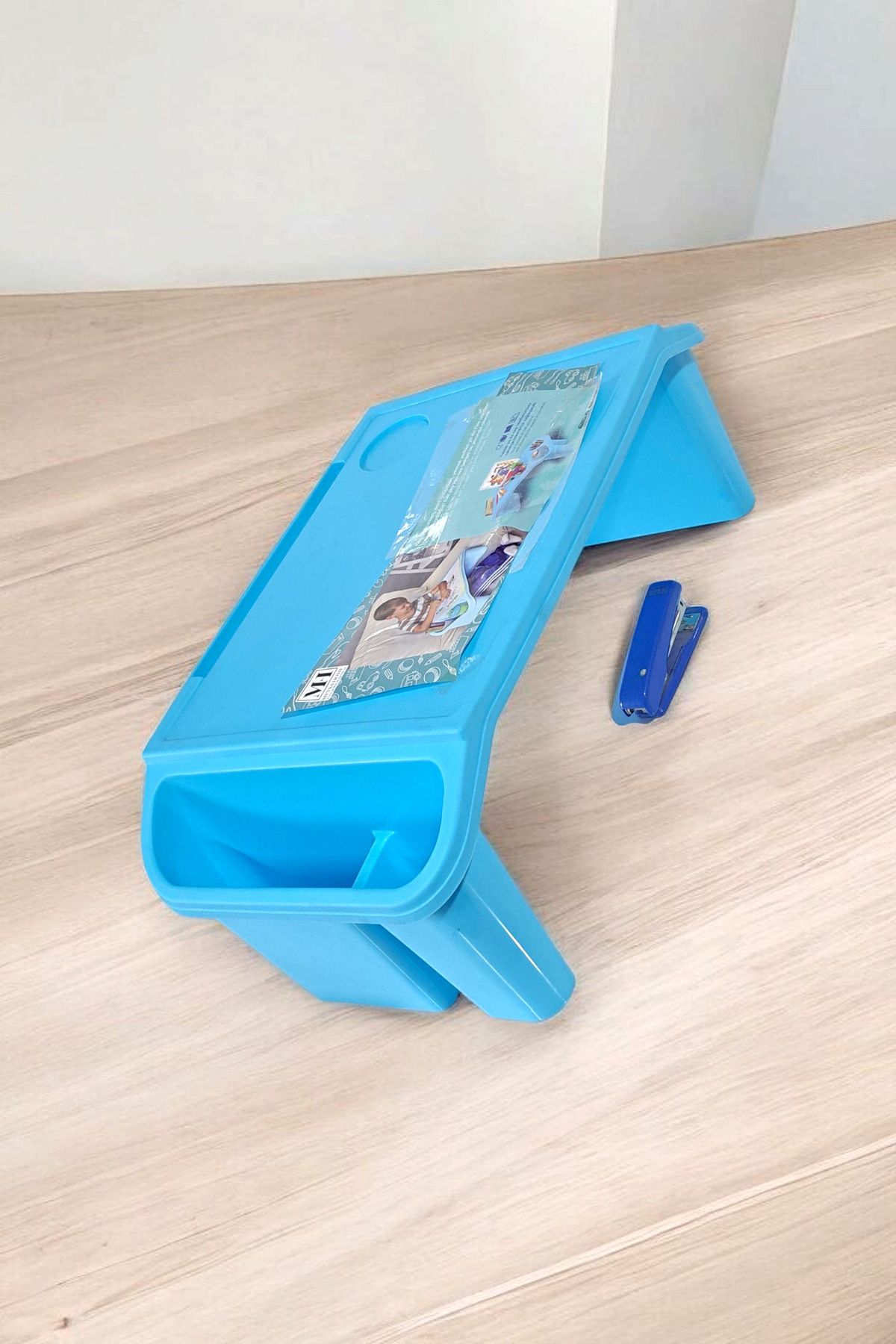 ALYTOYS YER MASASI DERS YAPMA KALEMLİKLİ 2 AYAKLI SAĞLAM 55X25X15CM