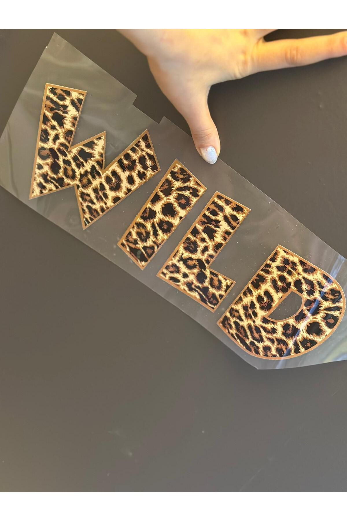 Gönülden Tasarım LEOPAR VİLD YAZILI ARMA TRANSFER BASKI 30X10 CM