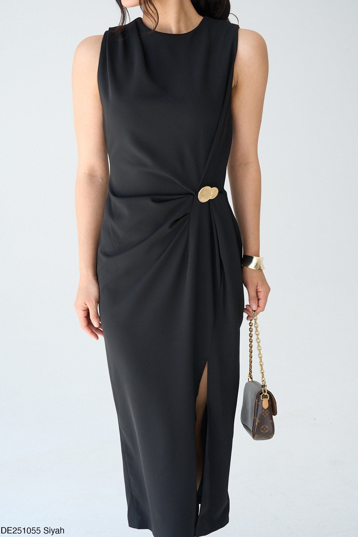 Butik DEQSTLBSE
