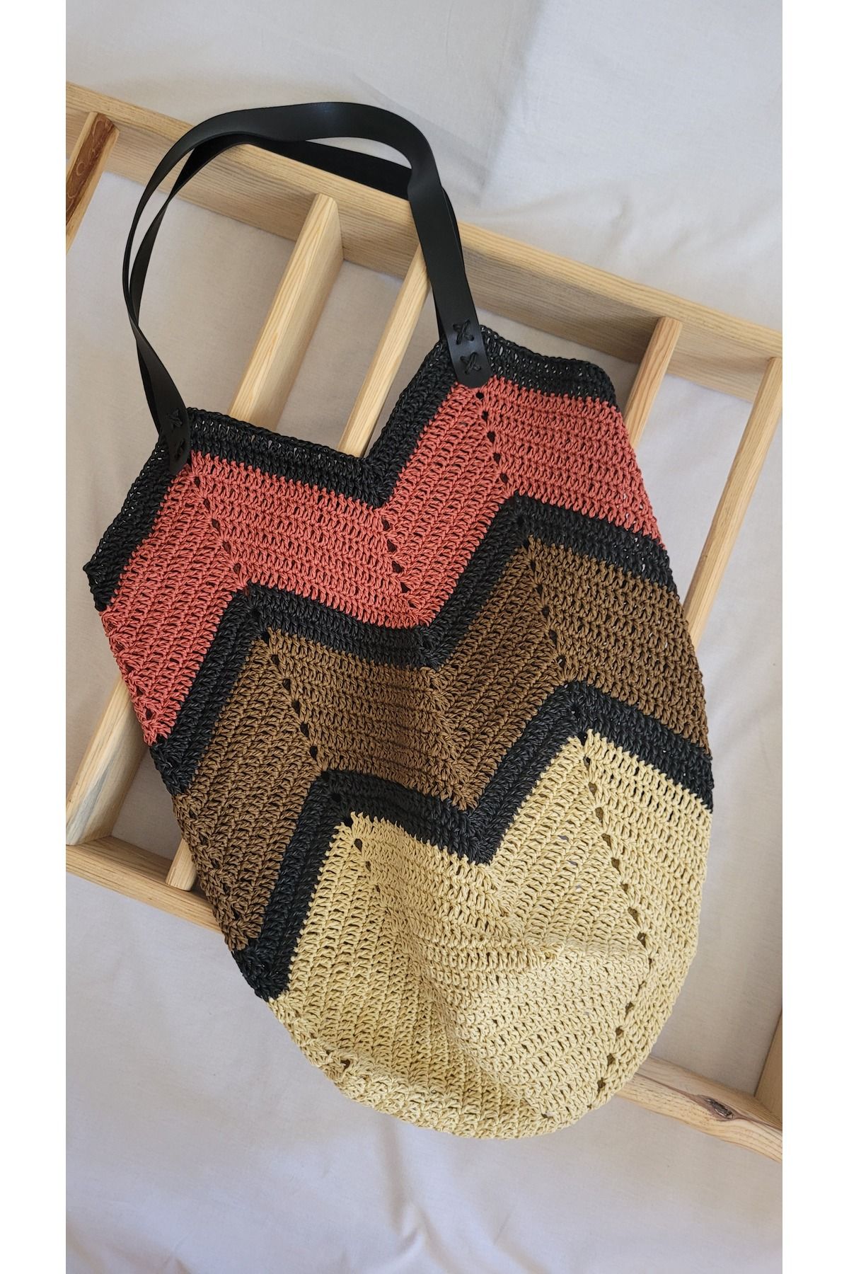 Minya collection Zigzag Örgü Hasır Çanta - Çok Renkli