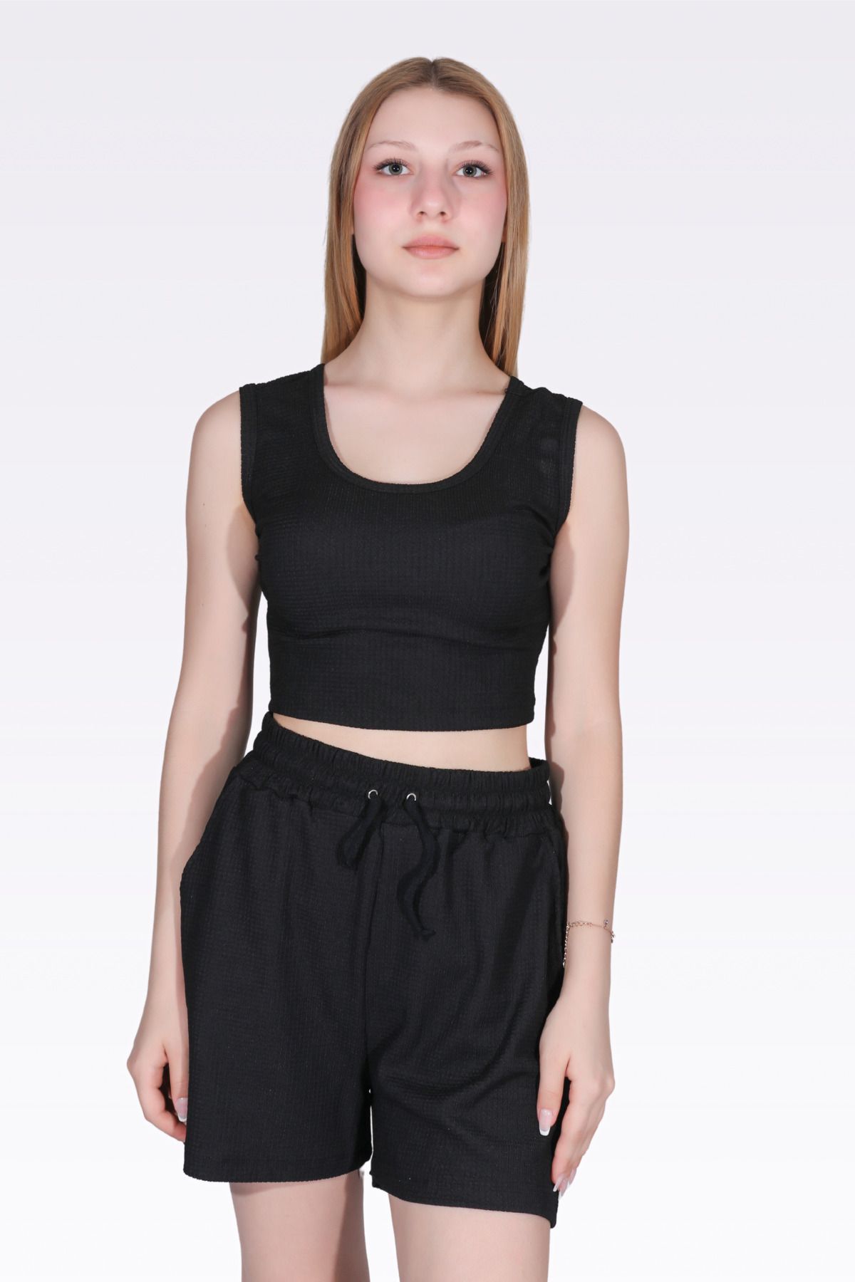 HAHA MODA HA HA Siyah crop ve şort takım