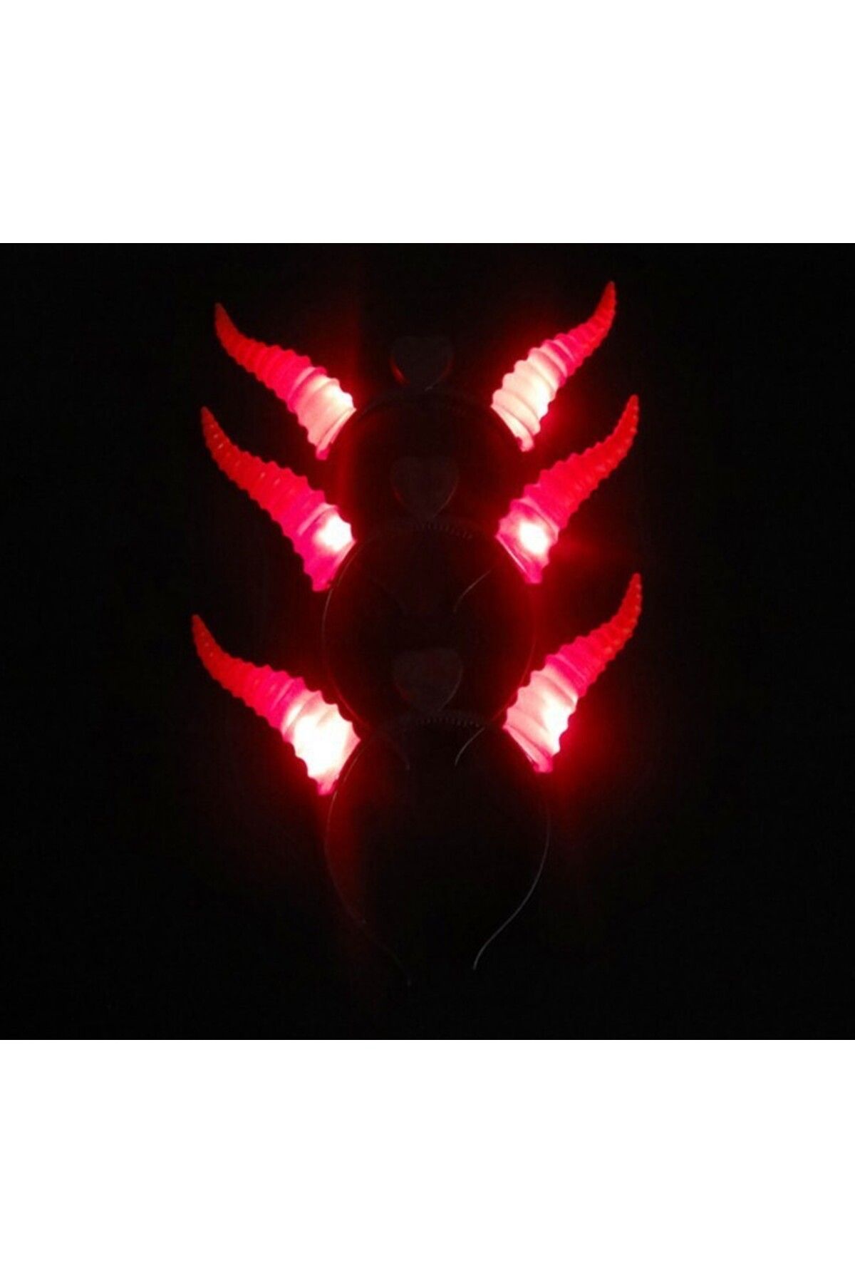 Yuba Avm Nessiworld Kırmızı Renk Led Işıklı Kıvrımlı Boynuz Taç 27x18 cm