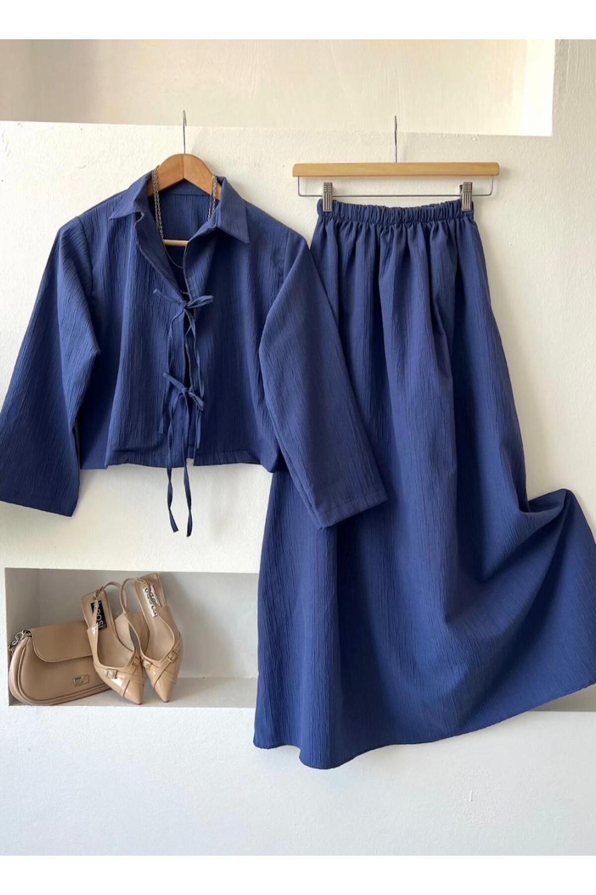 MODA iki bağlamalı gofre etekli takım
