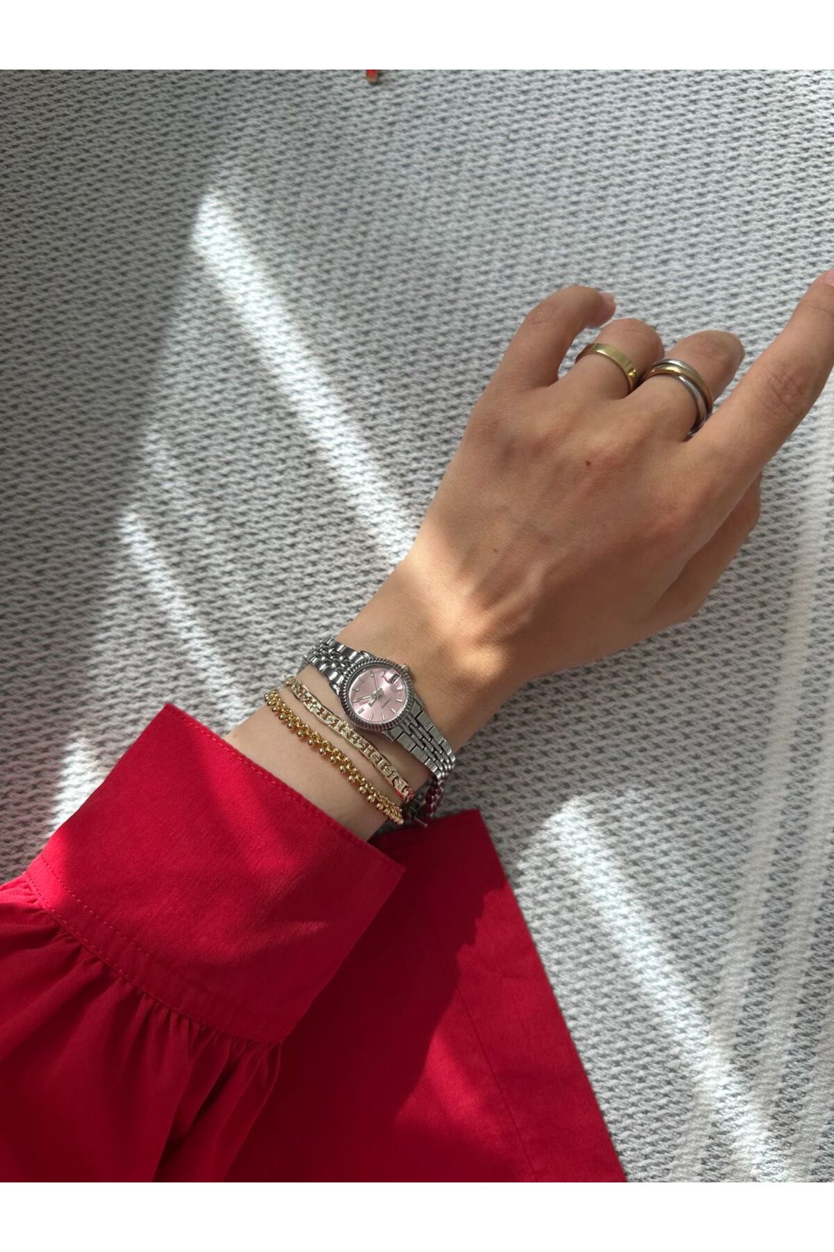 MERW Adrina Model Gümüş Pembe Renk Metal Kordon Vintage Seri Kadın Kol Saati