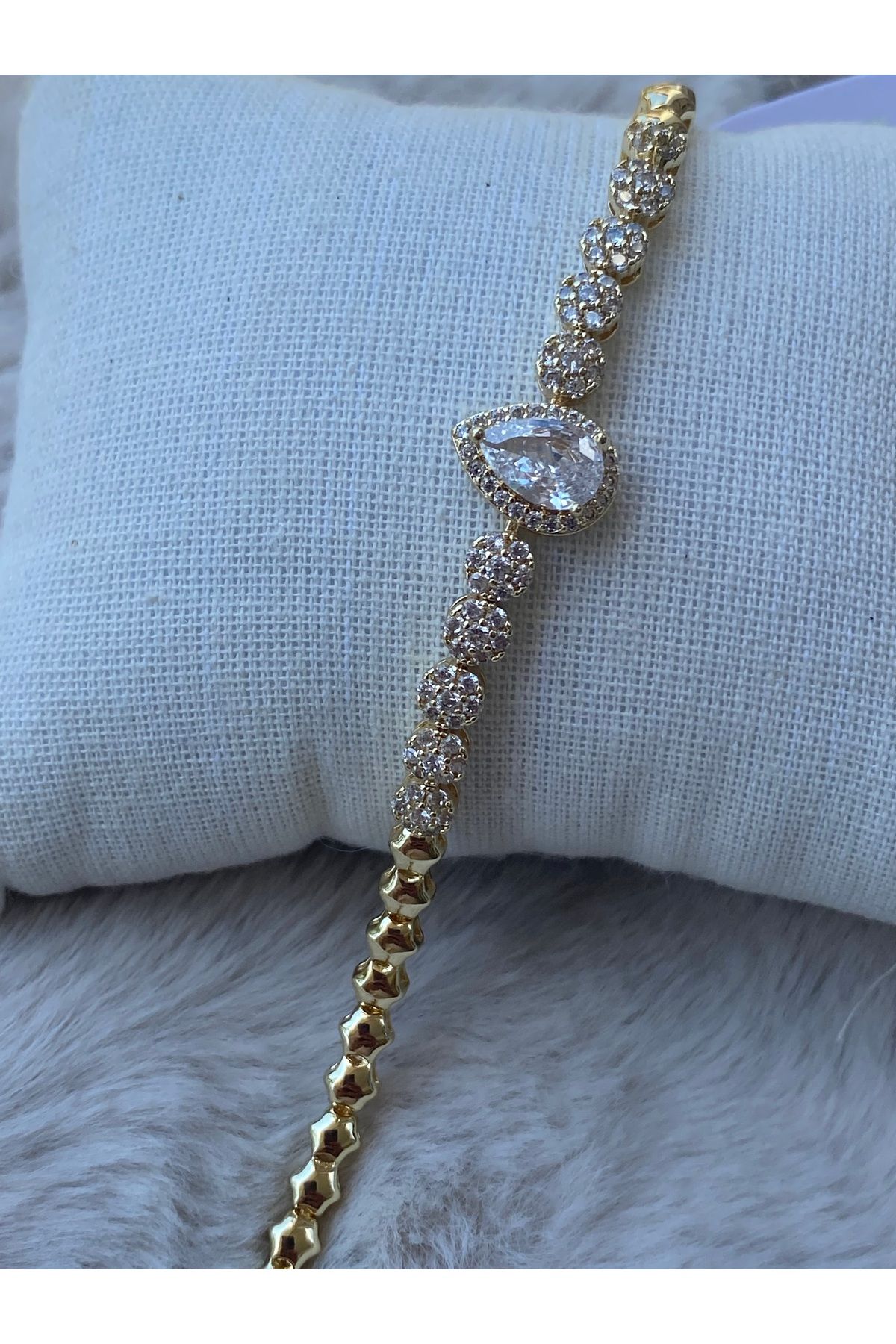 BEKLEMİN TAKILARI XUPİNG KESME TAŞ BiLEKLİK (18 cm +2 cm uzatma eki)