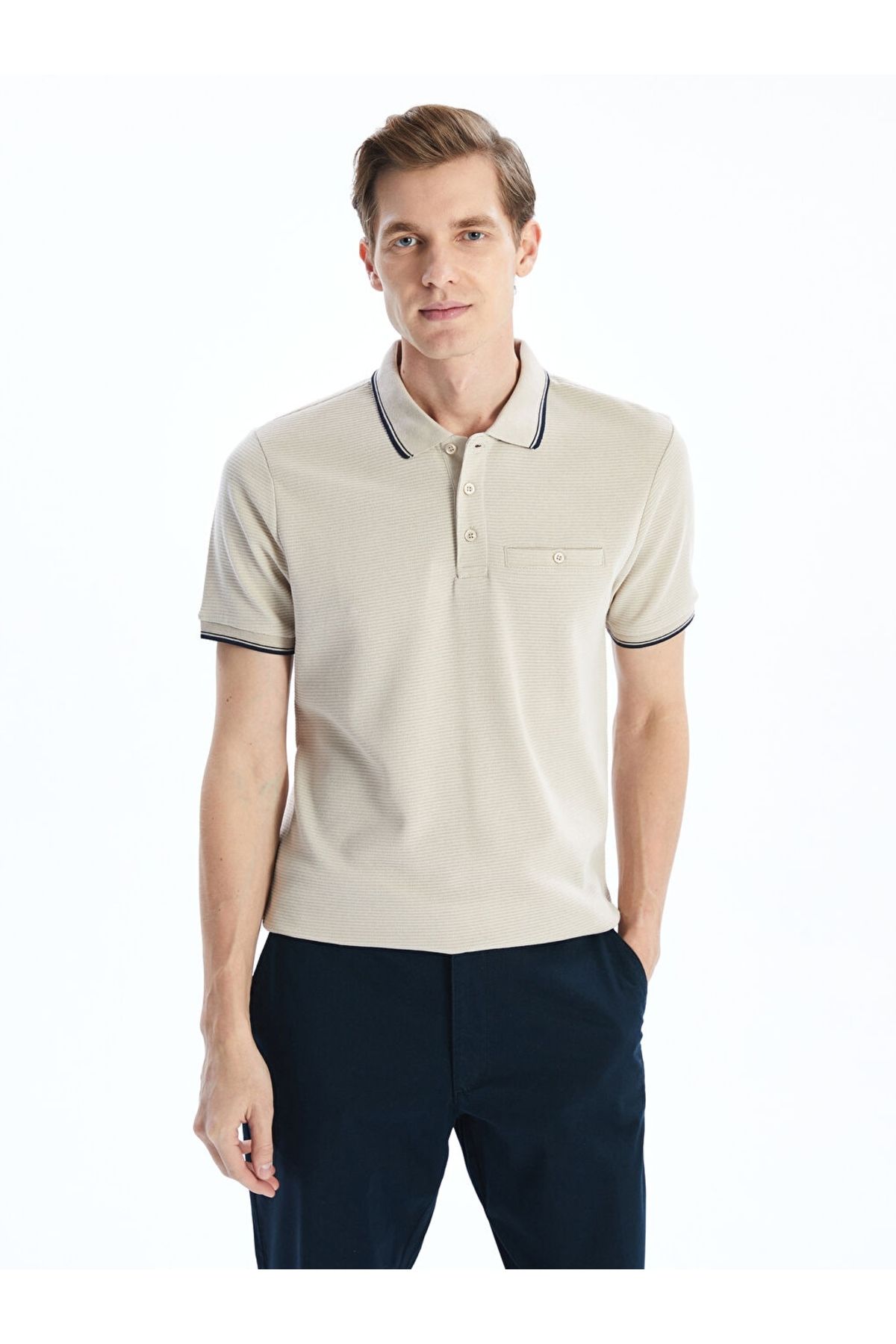 LC Waikiki LCWAIKIKI Classic Polo Yaka Kısa Kollu Erkek Dokulu Tişört