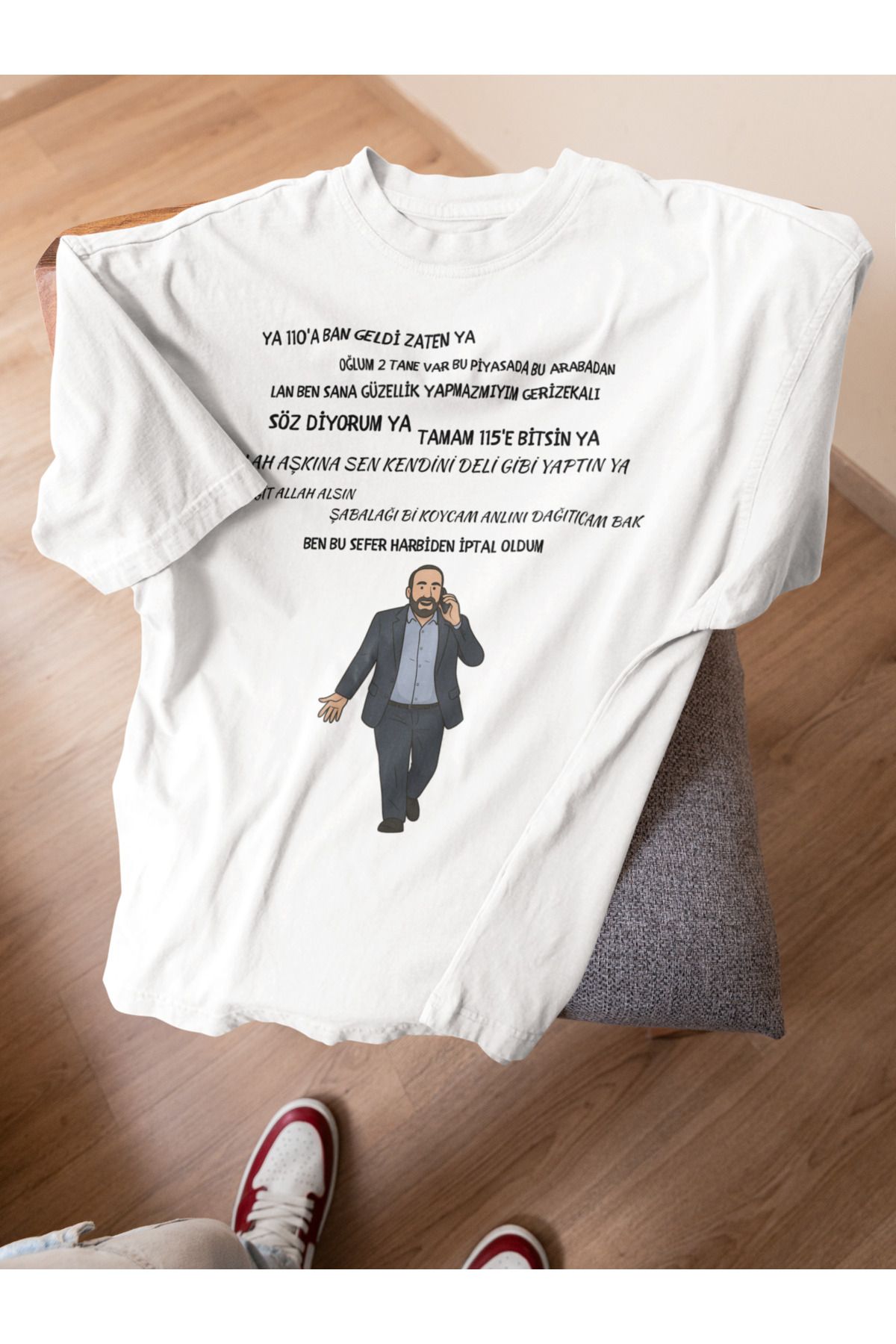 Lyonis Unisex Beyaz Galerici Şahin Baskılı Bisiklet Yaka Penye T-Shirt