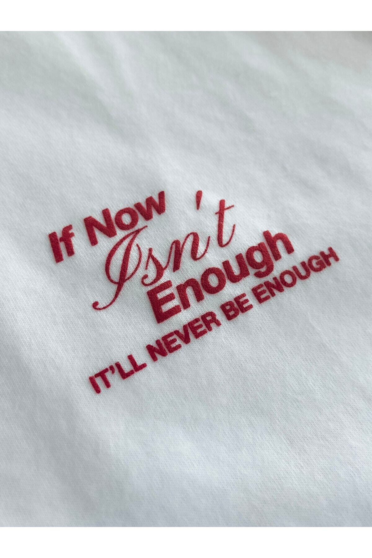 Eazy Co-Унисекс тениска с къс ръкав и релефен принт Isn't Enough - бяла, екстра голям размер 5