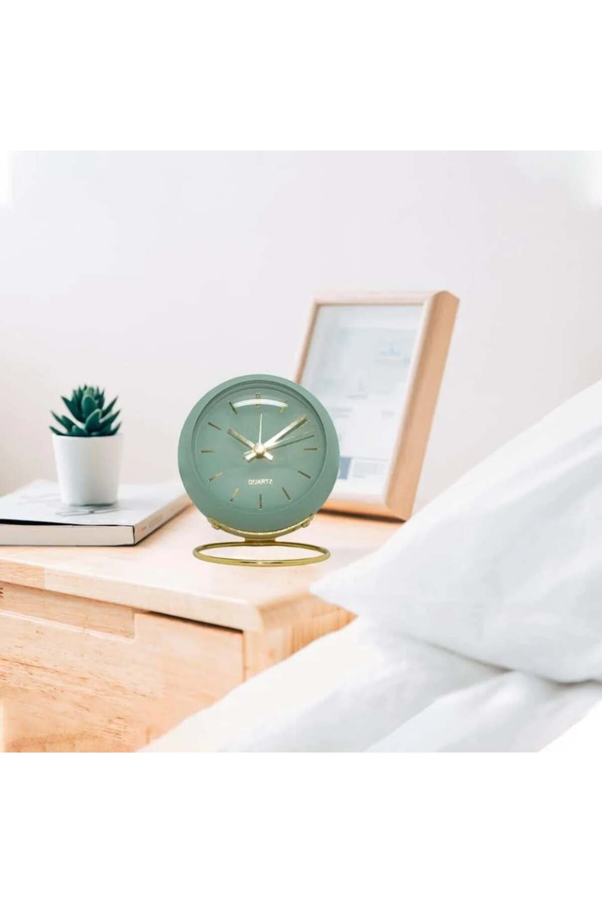 Clock-Ceas deșteptător analogic de lux, design clasic din metal, funcție silențioasă cu lumină de noapte, verde/auriu 3