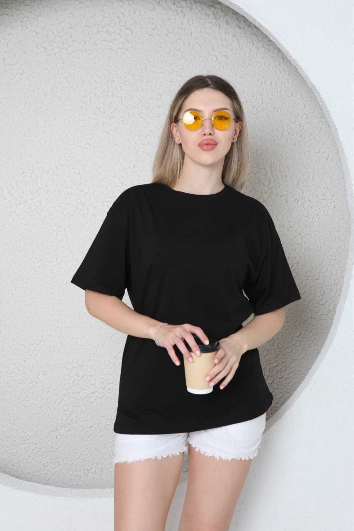 HÜLYA TÜRK BUTİK Sıfır Yaka T-shirt